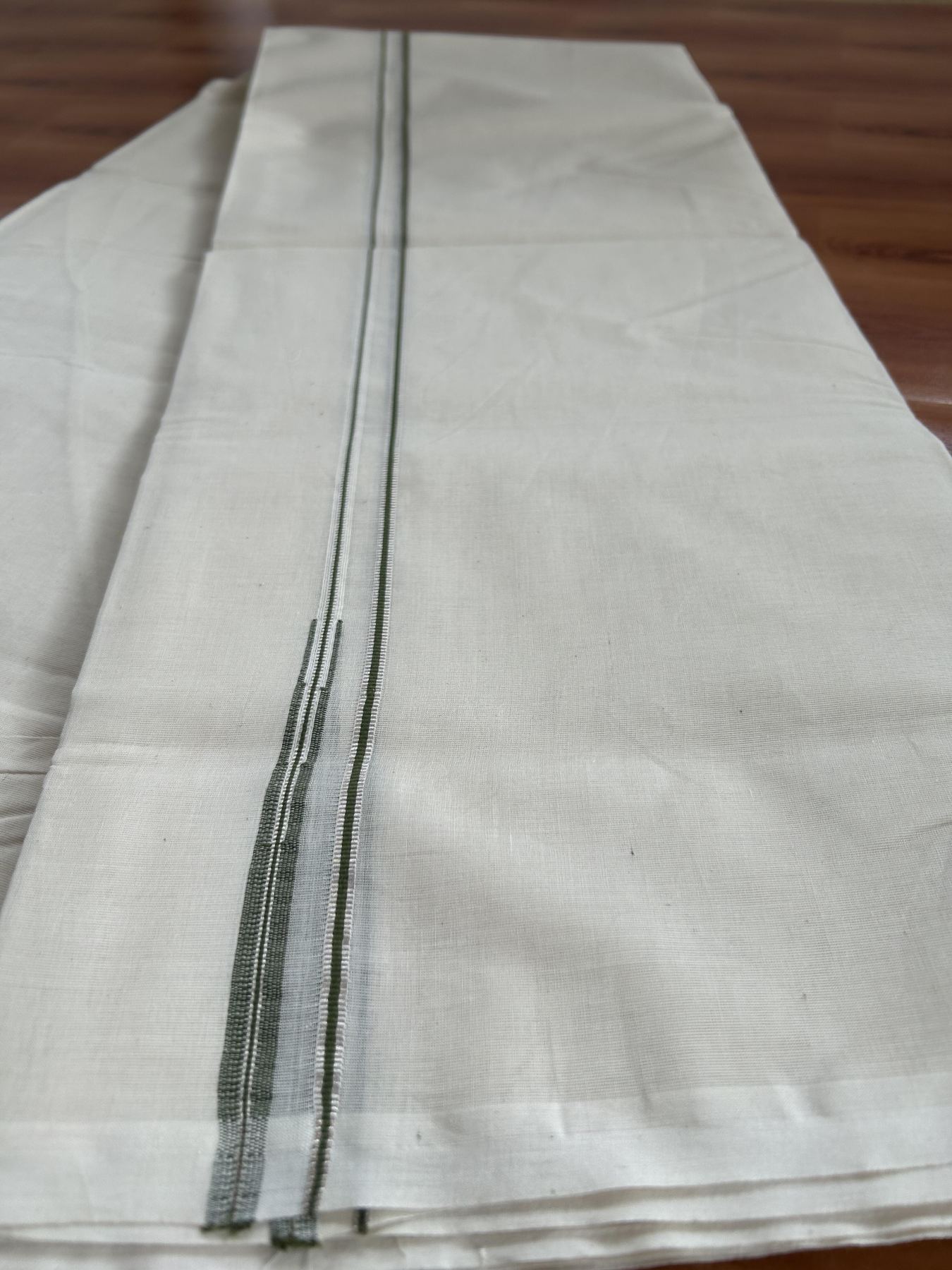 20% Discount! KaithariKada Balaramapuram 100% Cotton Double Off white Mundu/Dhoti- 100x100 - 0.2 cm Puliyilakkara Silver Kasav & Olive Green Chutty Kara 4 mtr (8.5 muzham) - 10 KK5392 ASH