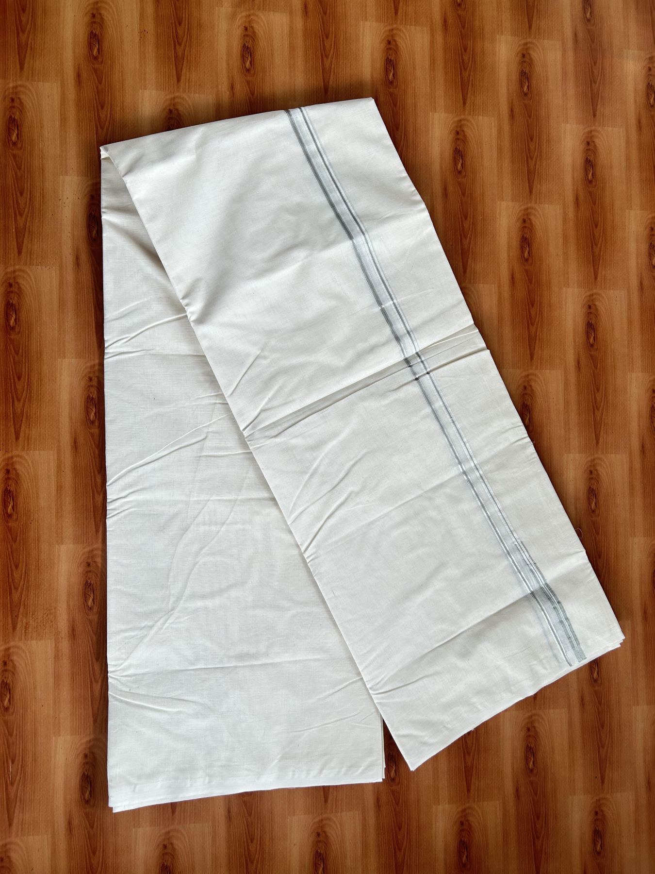 20% Discount! KaithariKada Balaramapuram 100% Cotton Double Off white Mundu/Dhoti- 100x100 - 0.2 cm Puliyilakkara Silver Kasav & Light Sage Green Chutty Kara 4 mtr (8.5 muzham) - 12 KK5392 ASH