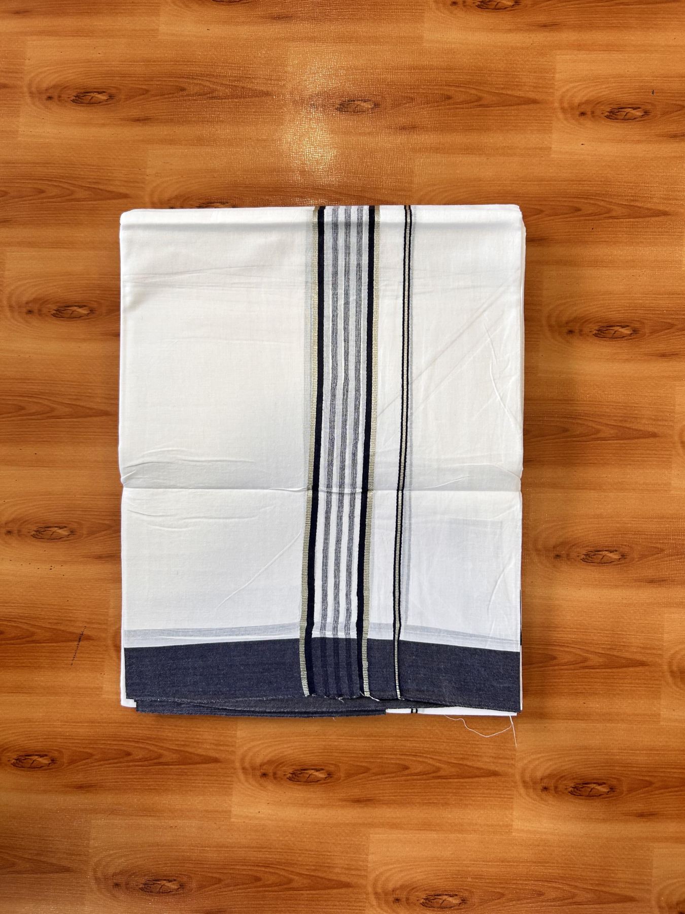 Pure White Double Mundu/Dhoti - 20% Discount ! Kaitharikada Balaramapuram 100% Cotton - 100x80 - 1.75 inch Silver Kasav & Navy Blue Shaded Striped Kara 3.90 m (8 muzham) - 45 KK5432 PMC