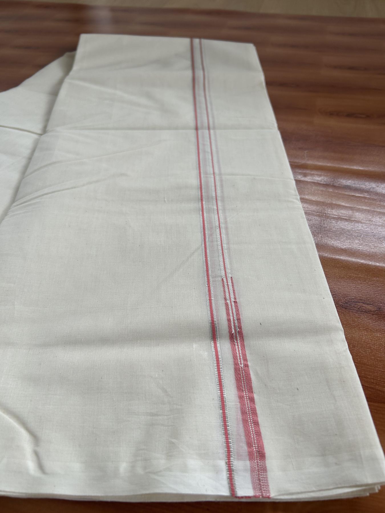20% Discount! KaithariKada Balaramapuram 100% Cotton Double Off white Mundu/Dhoti- 100x100 - 0.2 cm Puliyilakkara Silver Kasav & Pink Chutty Kara 4 mtr (8.5 muzham) - 11 KK5392 ASH