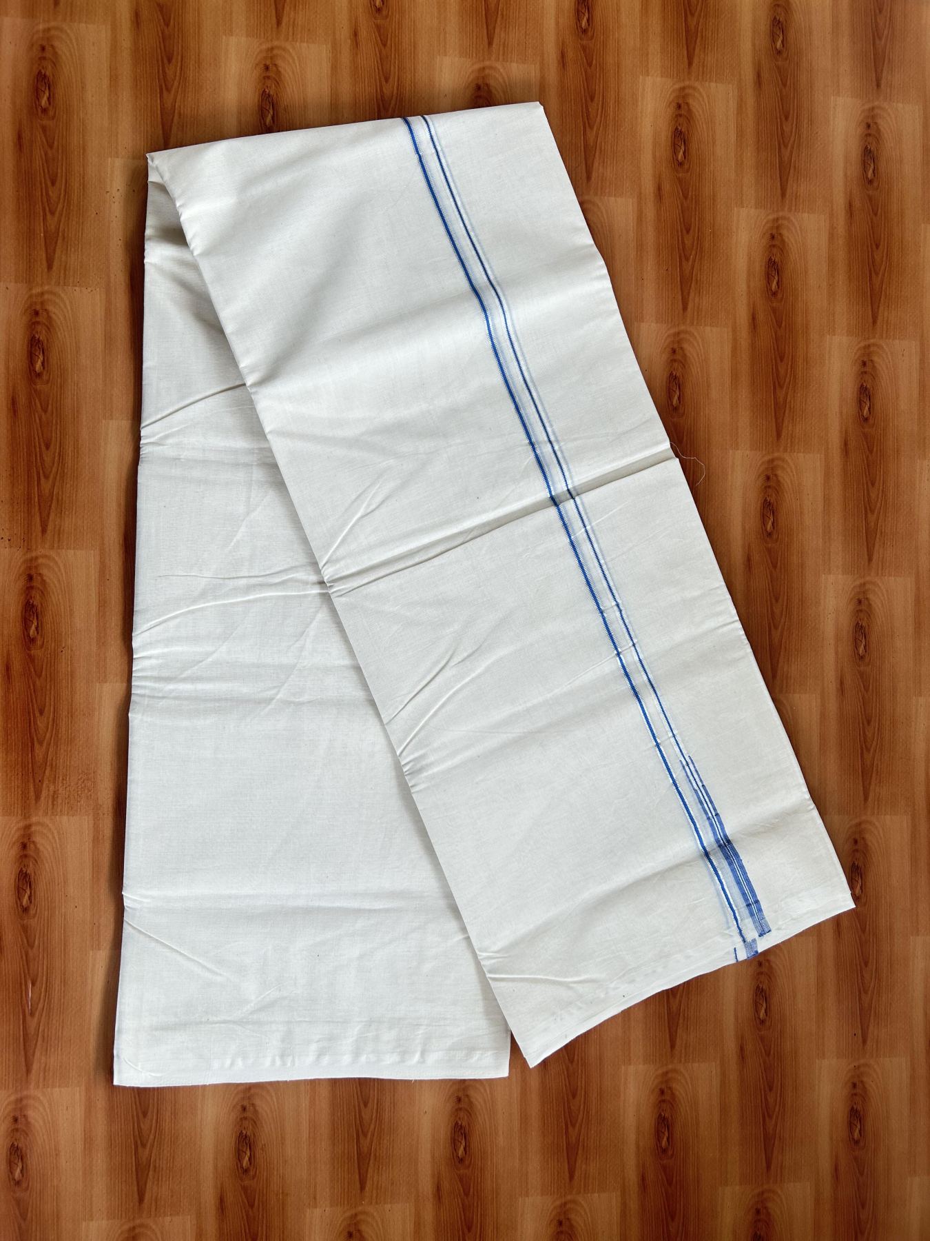 20% Discount! KaithariKada Balaramapuram 100% Cotton Double Off white Mundu/Dhoti- 100x100 - 0.2 cm Puliyilakkara Silver Kasav & Sapphire Blue Chutty Kara 4 mtr (8.5 muzham) - 2 KK5392 ASH