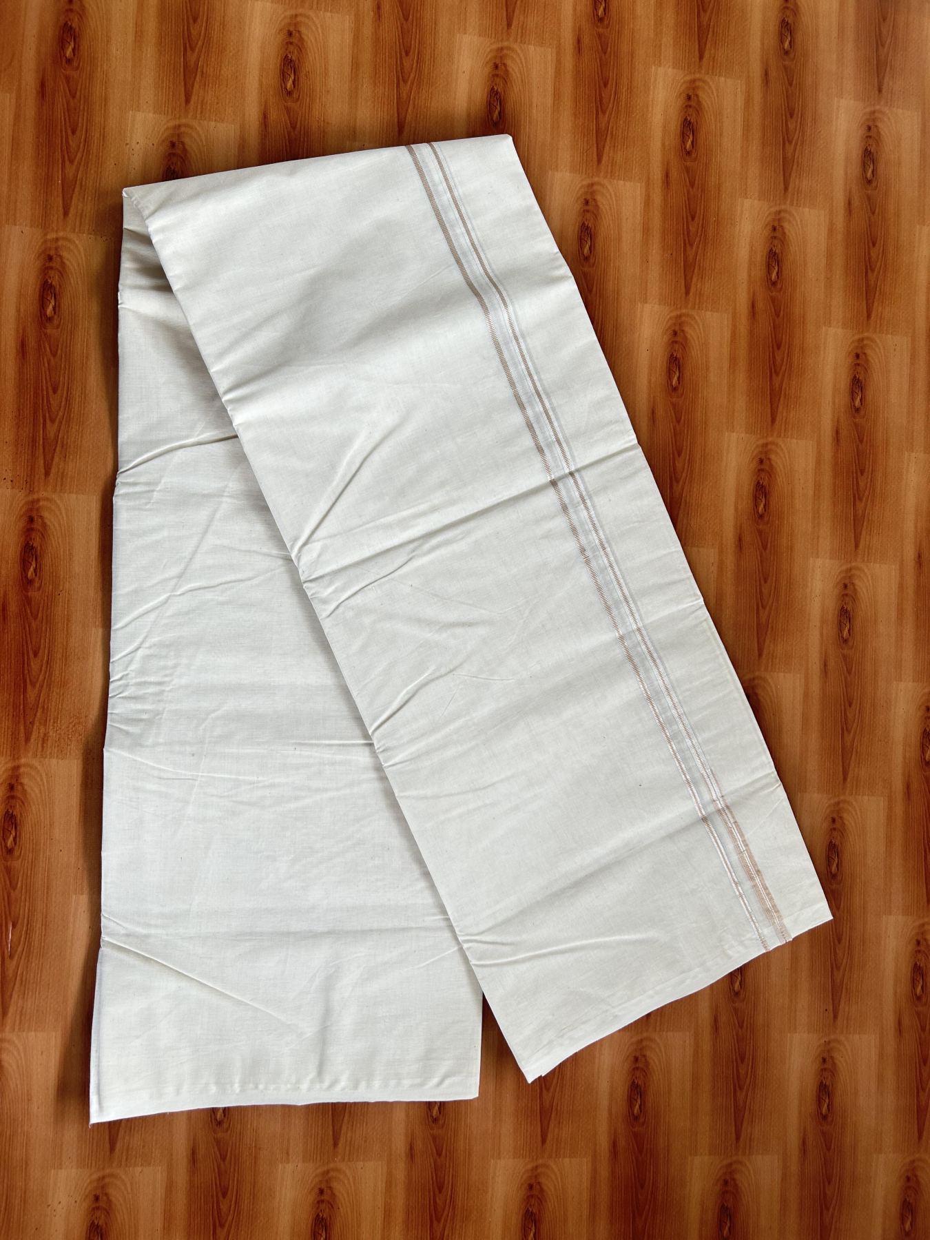 20% Discount! KaithariKada Balaramapuram 100% Cotton Double Off white Mundu/Dhoti- 100x100 - 0.2 cm Puliyilakkara Silver Kasav & Sand Brown Chutty Kara 4 mtr (8.5 muzham) - 6 KK5392 ASH
