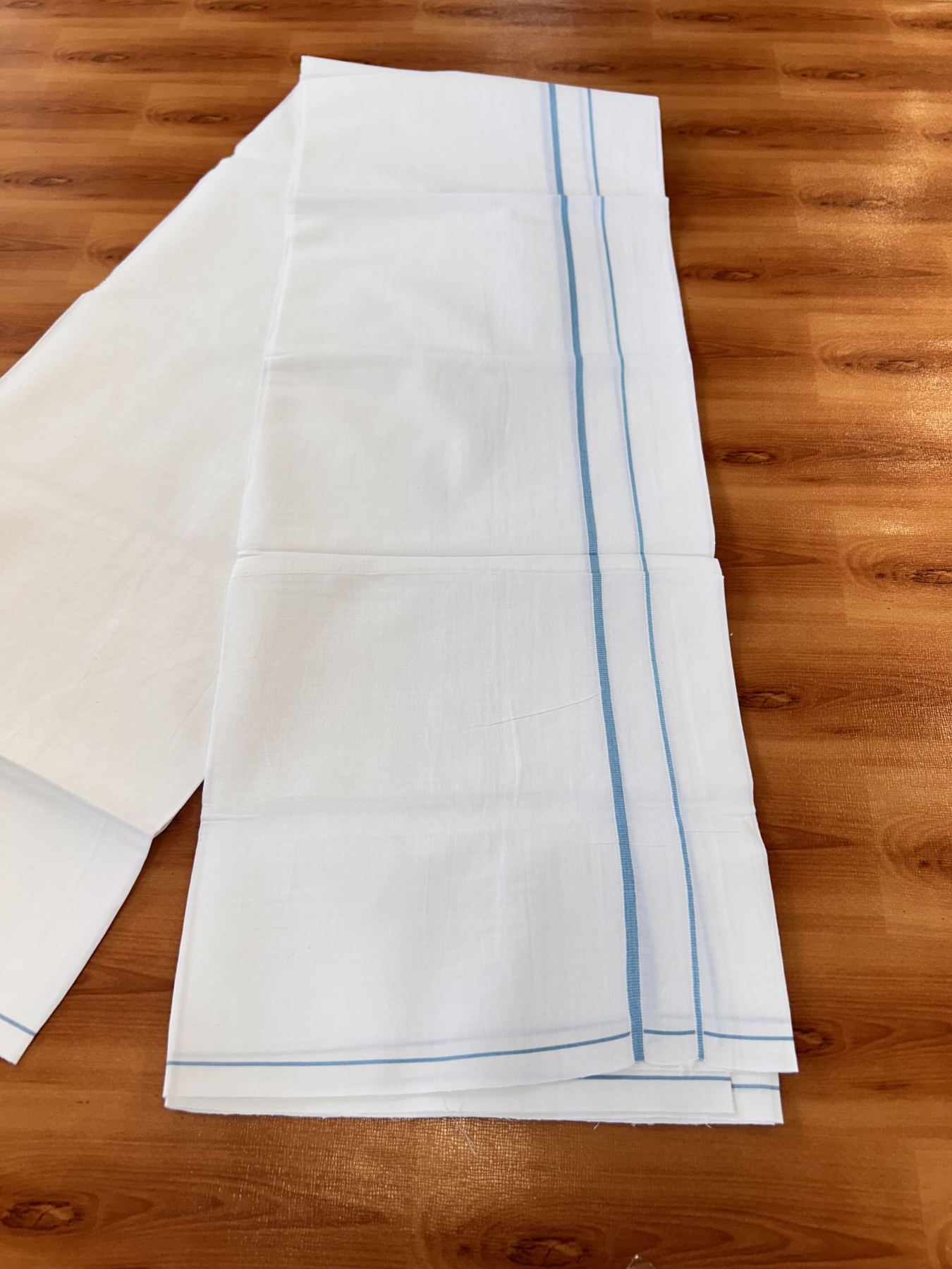 Single Pure White Mundu/Dhoti - KaithariKada Balaramapuram Pure Cotton - 70x30 - 0.3 Inch Pestal Blue Kara 1.90 mtr (4 muzham) - 11 KK5418 PMC