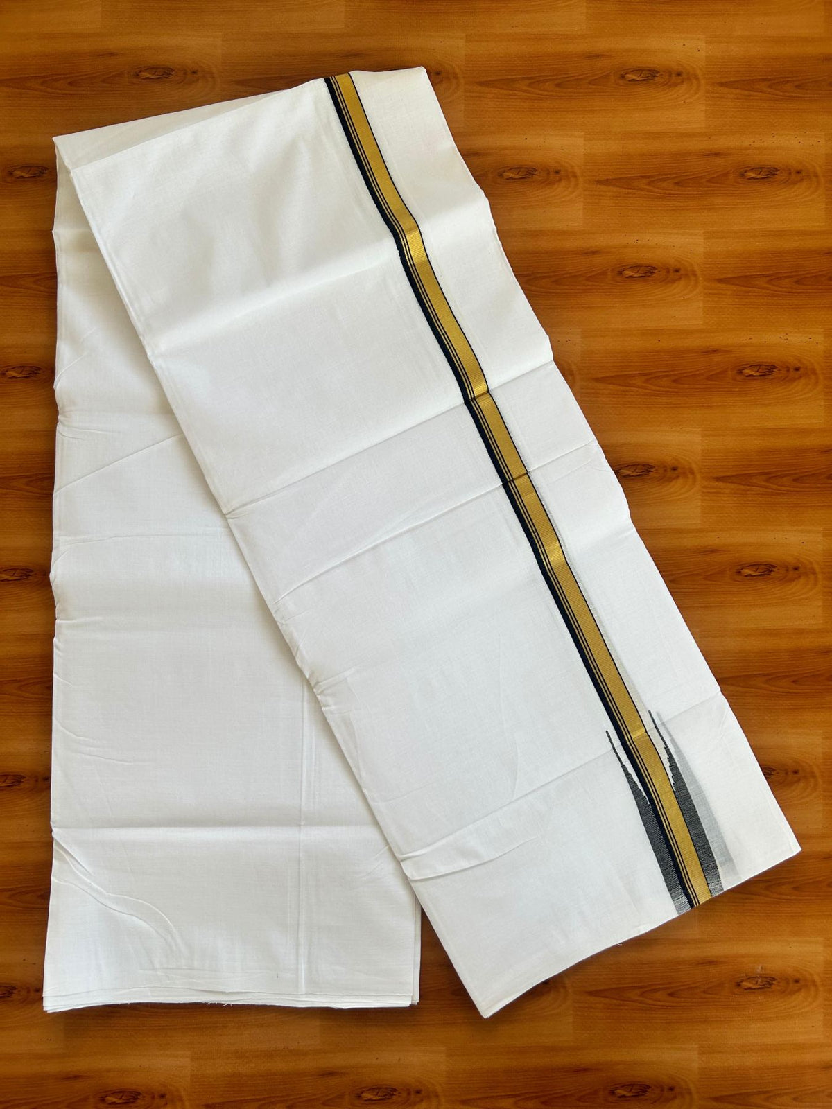 Double Pure White 25% Discount ! KaithariKada Handloom Millpaav - Kerala Handloom - 100% Pure Cotton - 80x90 - 1 Inch Puliyilakkara Gold Kasav Navy Blue & Black Chutty Kara 3.90 mtr (8.36 Muzham) - 26 KK5496 YAR