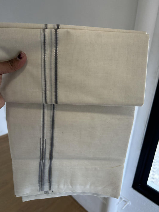 20% Discount! KaithariKada Balaramapuram 100% Cotton Double Off white Mundu/Dhoti- 100x100 - 1 cm Puliyilakkara Silver Kasav & Ash Grey Chutty Kara - 4 mtr (8.5 muzham) - 1 KK5392 ASH