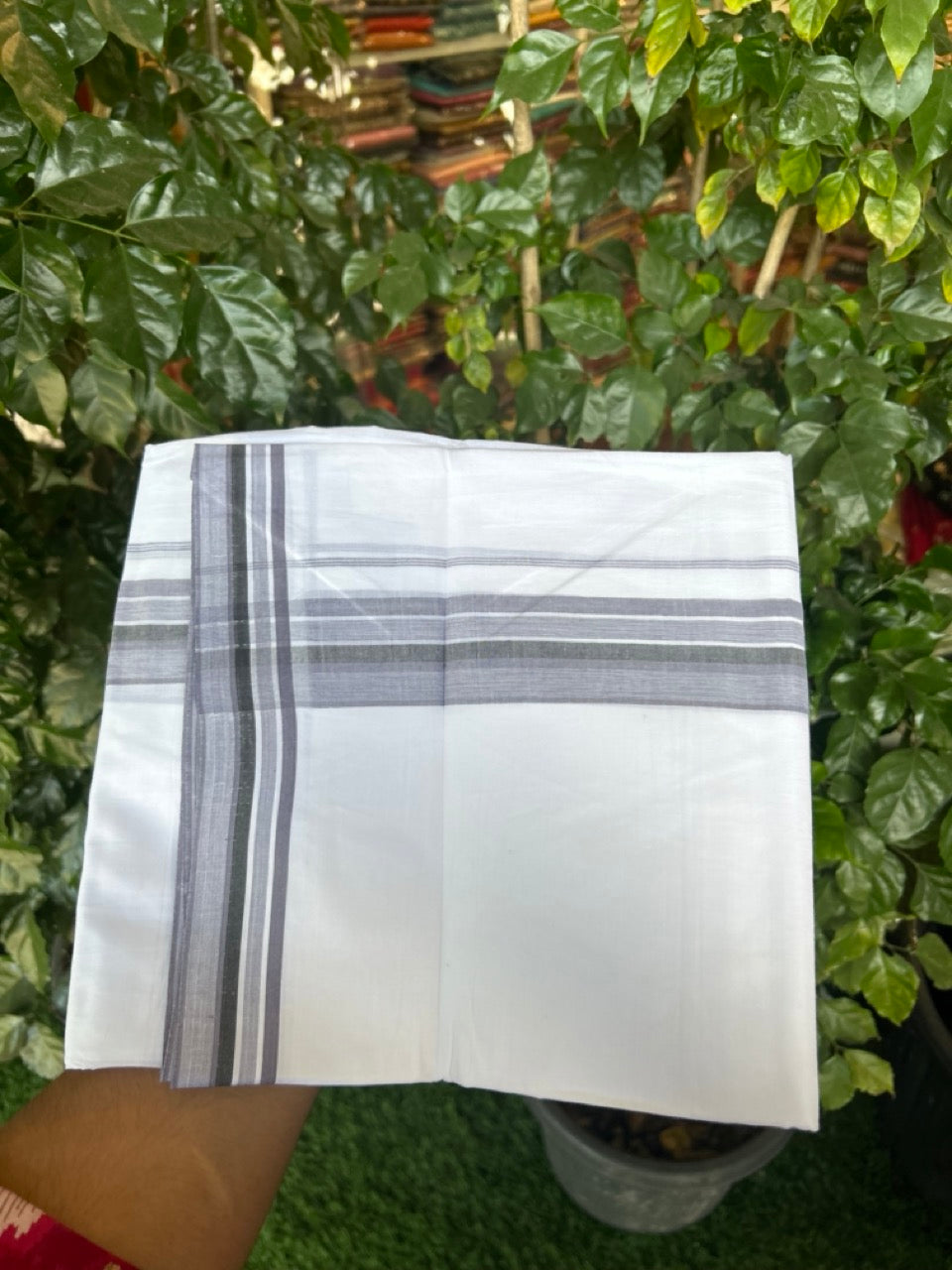 20% Discount ! Kaitharikada Balaramapuram 100% Cotton PURE WHITE Double Mundu/Dothi - 100x80 - 1.5 inch Lavender Purple & Black Shaded Striped Design Kara 3.90 mtr (8 muzham) - 36 KK5294 THI