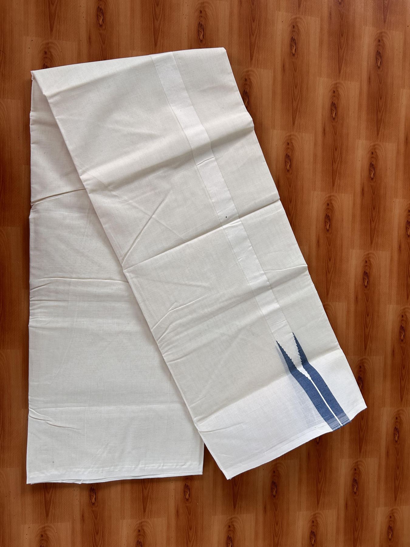 Double Off white Mundu/Dhoti - 20% Discount! KaithariKada Balaramapuram - 100% Cotton  100x100 - 1.25 inch Puliyilakkara Peacock Blue shaded Chutty Kara - 4 mtr (8.5 muzham) - 5 KK5435 ASH
