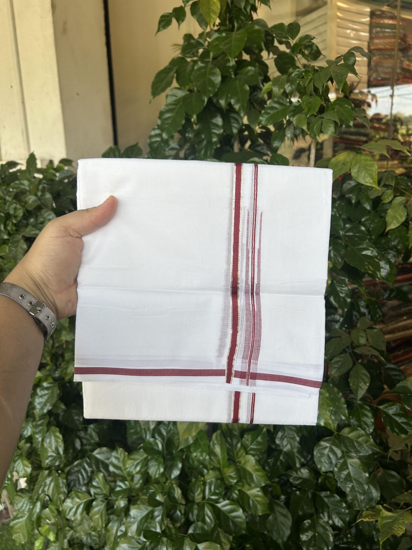 20% Discount!! Kaitharikada Balaramapuram 100% Pure Cotton Pure White Double Mundu/Dothi - 100x80 - 1 cm Maroon & Silver Kasav Puliyilakkara Chutty 3.90 m (8 muzham) - 4 KK5356 VAS