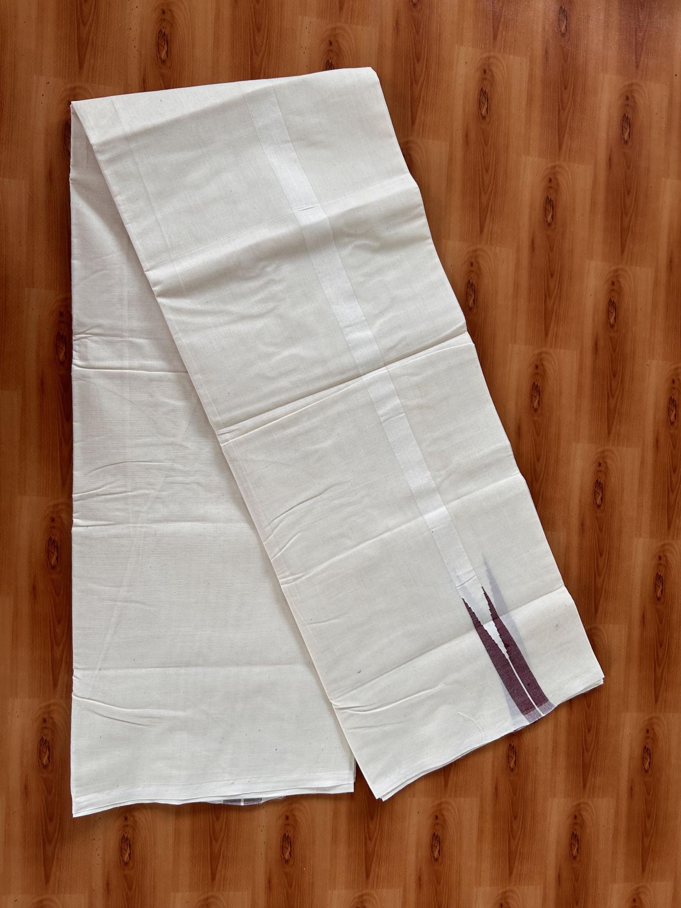 Double Off white Mundu/Dhoti - 20% Discount! KaithariKada Balaramapuram - 100% Cotton  100x100 - 1.25 inch Puliyilakkara Dark Maroon Chutty Kara - 4 mtr (8.5 muzham) - 15 KK5435 ASH