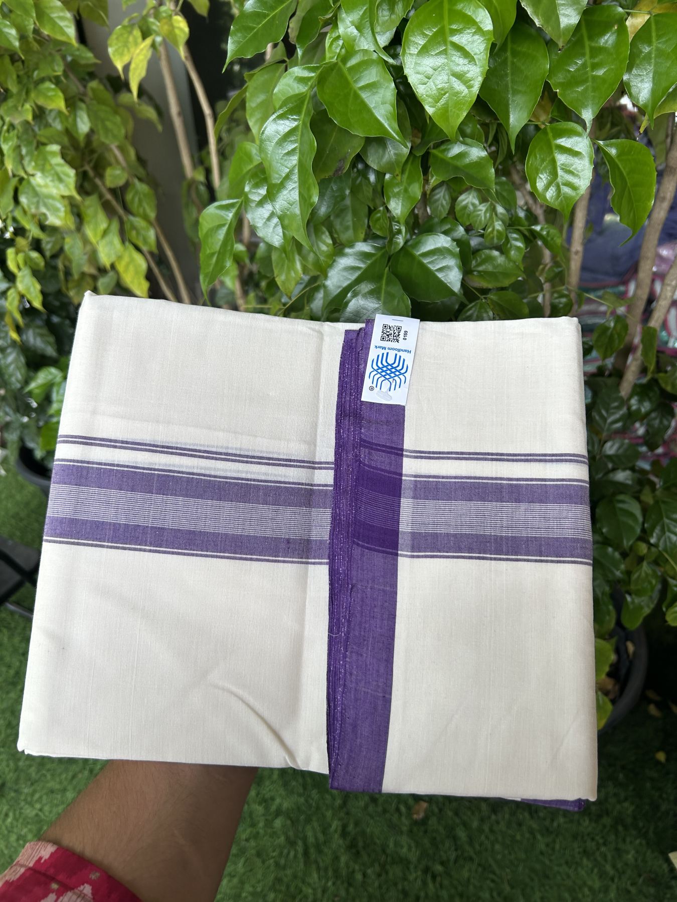 Kerala Handloom - Signature Kaitharikada - 100% Pure Cotton! (2/120X2/160) Twisted Thread- Off White Double Mundu/Dhoti - 1.75 inch Violet Striped Kara 4 mtr (8.5 muzham) - 17 KK5331 KAL
