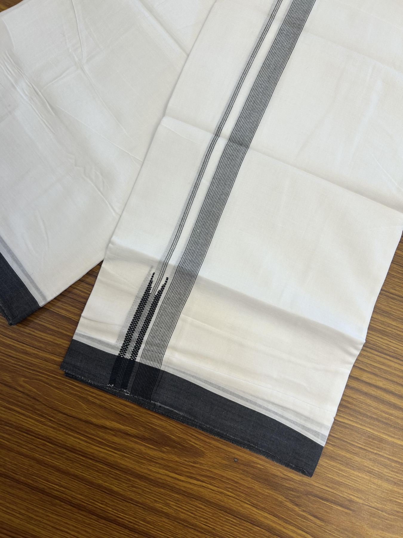 20% Discount ! Kaitharikada Balaramapuram 100% Cotton Pure White Double Mundu/Dothi - 100x80 - 0.75 inch Puliyilakkara Black Striped Chutty Kara 3.90 mtr (8 muzham) - 85 KK5356 VAS