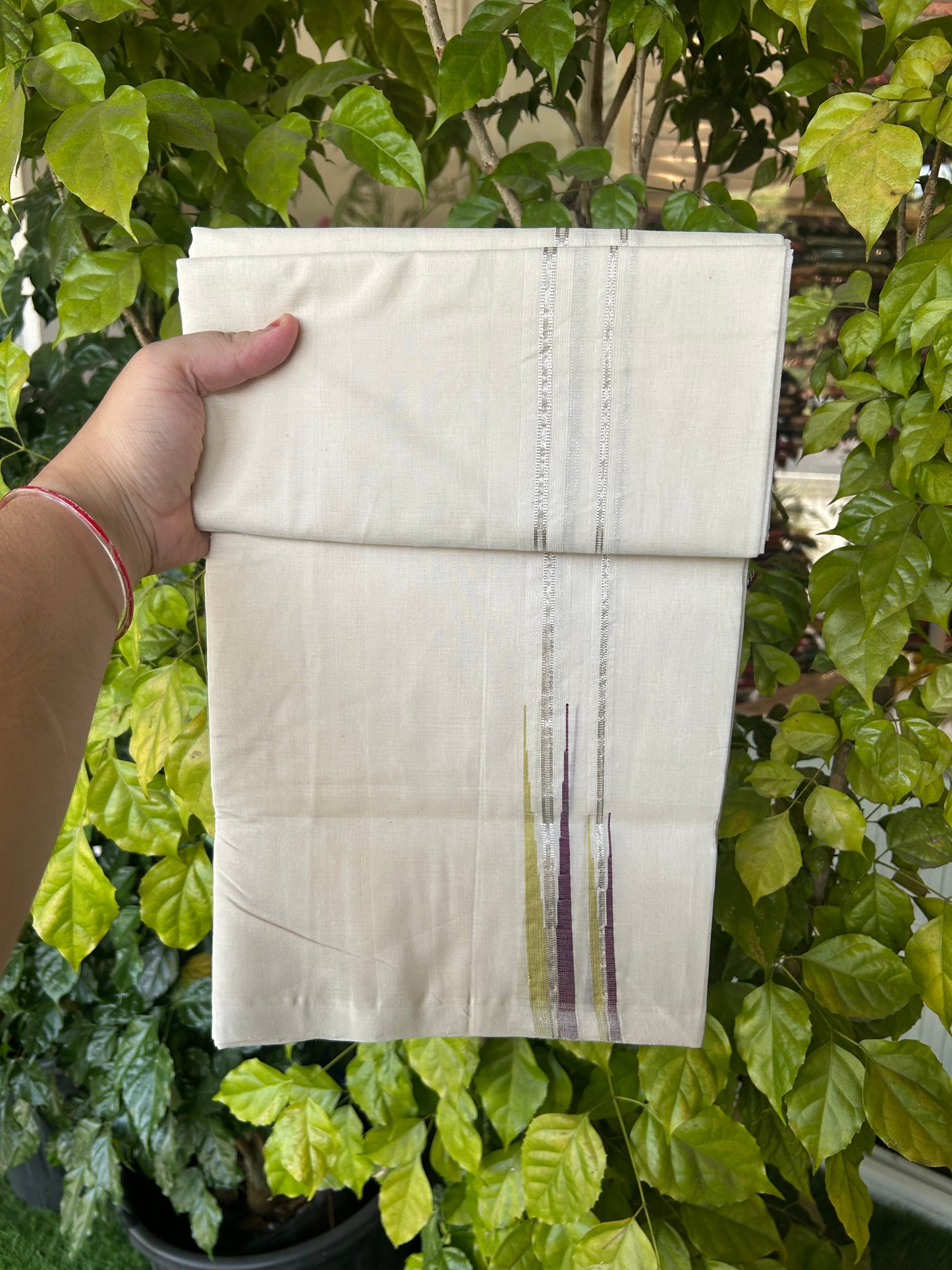 25% Discount! KaithariKada Handloom Millpaav Kerala Handloom - 100% Pure Cotton Off White Double (Unbleached) Mundu/Dothi - 80X90 -1 inch Puliyilakkara Silver Kasav Wine Purple & Light Yellow Double chutty 4 mtr (8.5 Muzham) - 7 KK5376 RAM