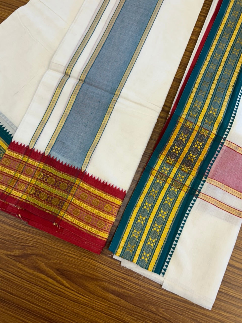 20% Discount! KaithariKada Mixed Cotton Off White - (Unbleached) 80x90 thread - North Indian - Gamcha 8x4 - 3.25 inch kara with Green & Red Gold Kasav Jacquard border - 19 KK5303 PMC