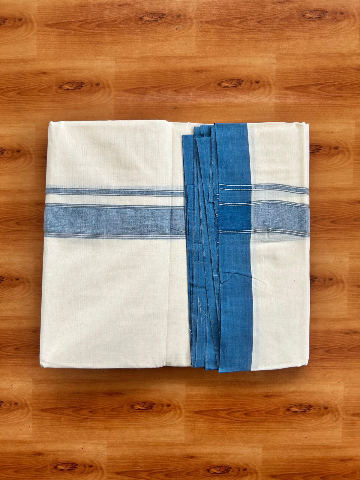 Double Off White (Unbleached) Mundu/Dhoti - 20% Discount! Kaitharikada Pure Cotton - 80x80 - 1.25 Inch Peacock Blue & Silver shaded Kara 4 mtr (8.5 muzham) - 3 KK5497 MRH