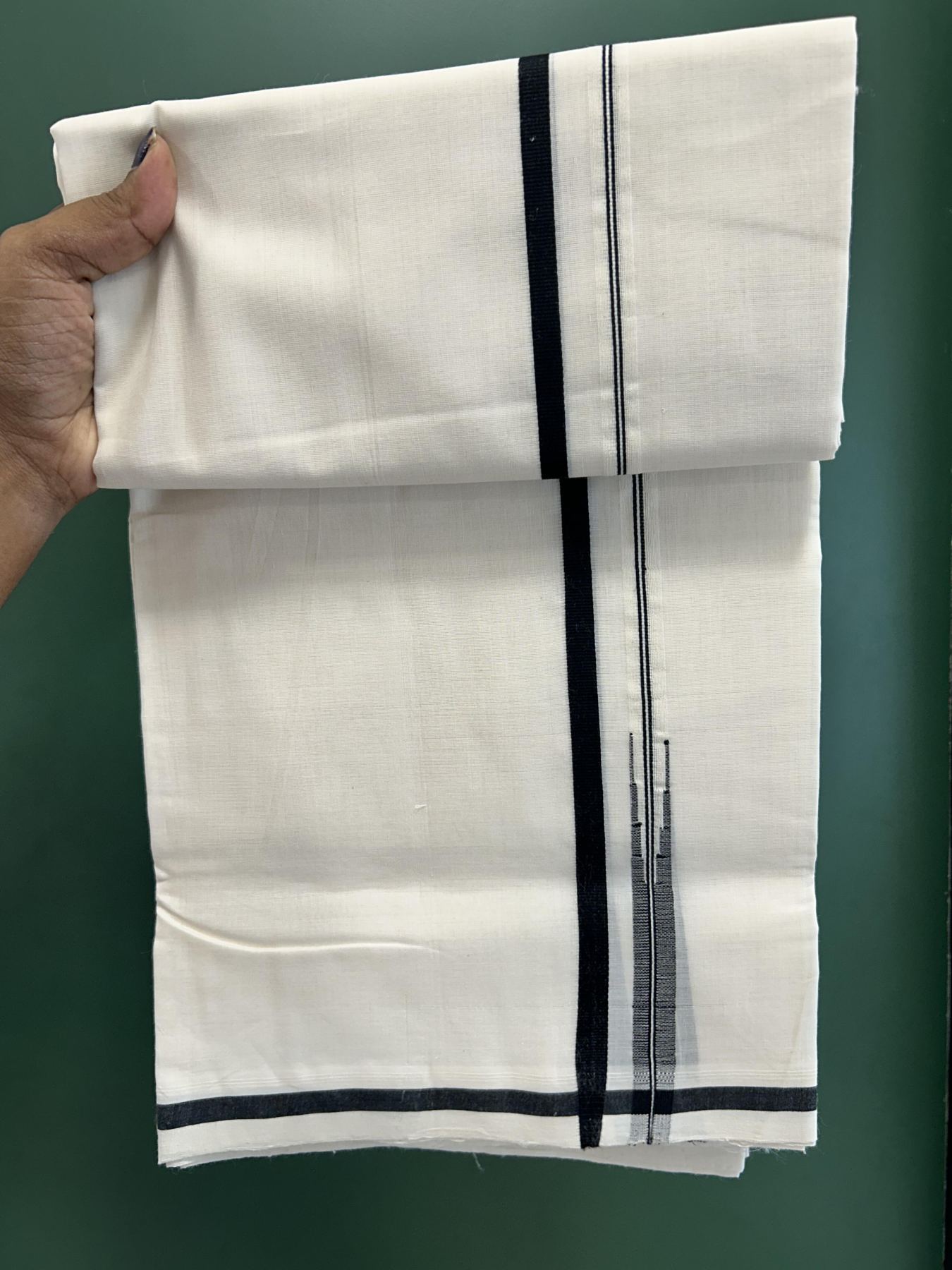 Double Off White (Unbleached) Mundu/Dhoti - 25% Discount!! KaithariKada Handloom Unakkupaav - Kerala Handloom - 100% Pure Cotton - 100x80 - 0.25 inch Black Chutty Kara 4 meter (8.5 muzham) - 13 KK5436 REA