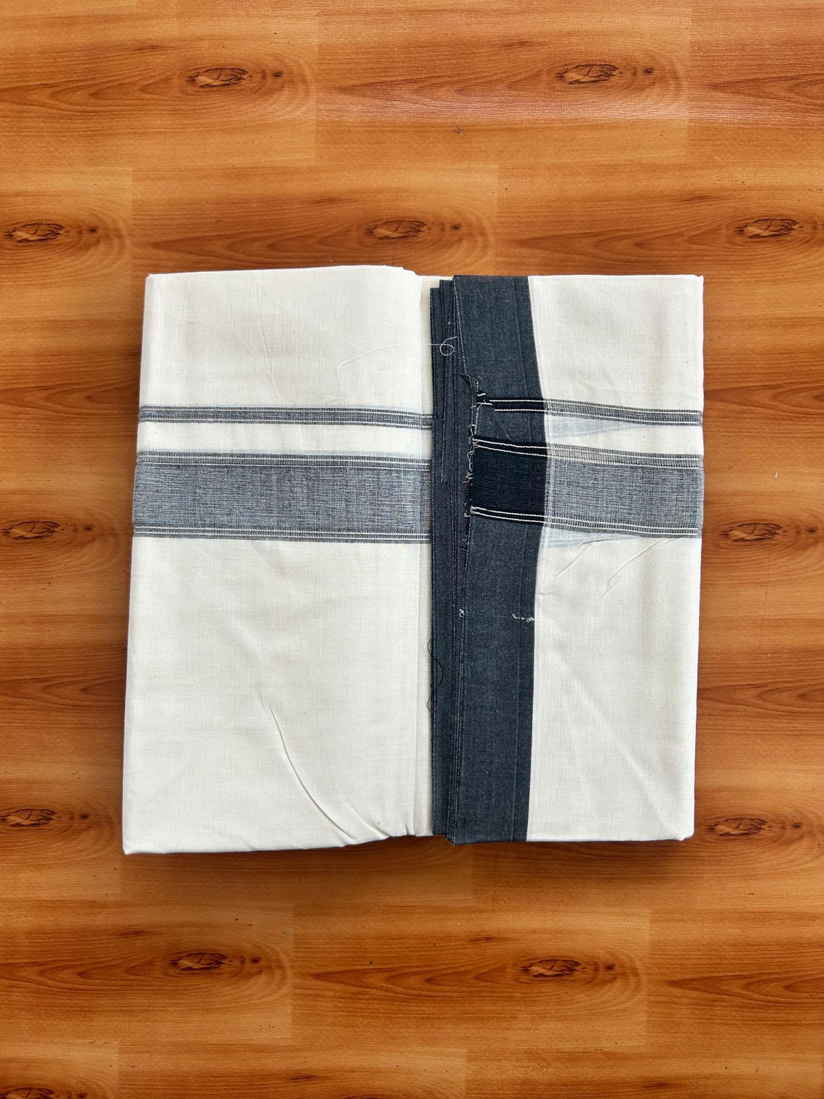 Double Off White (Unbleached) Mundu/Dhoti - 20% Discount! Kaitharikada Pure Cotton - 80x80 - 1.25 Inch Black & Silver shaded Kara 4 mtr (8.5 muzham) - 10 KK5497 MRH