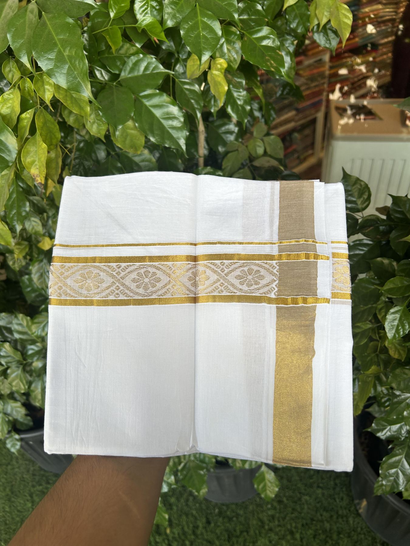 20% Discount!! Kaitharikada Balaramapuram 100% Pure Cotton Pure White Double Mundu/Dothi - 100x80 - 1.75 inch Gold Kasav Jacquard Design Kara - 3.90 m (8 muzham) - 49 KK5356 VAS