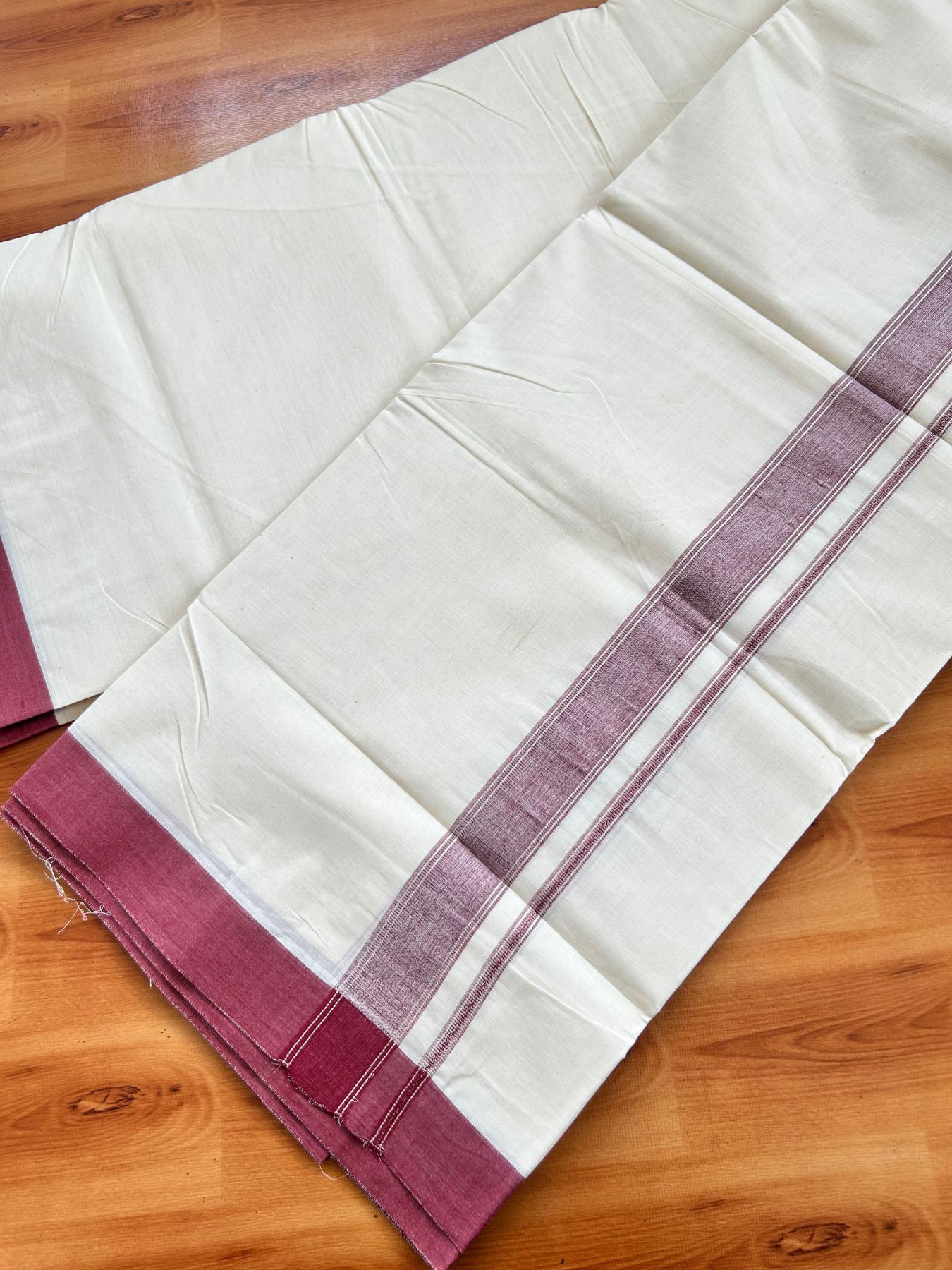Double Off White (Unbleached) Mundu/Dhoti - 20% Discount! Kaitharikada Pure Cotton - 80x80 - 1.25 Inch Maroon & Silver shaded Kara 4 mtr (8.5 muzham) - 13 KK5497 MRH