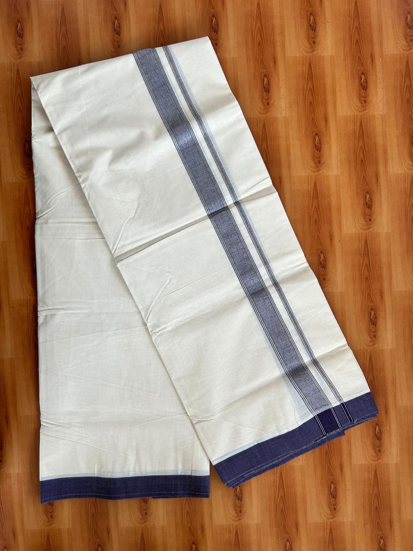 Double Off White (Unbleached) Mundu/Dhoti - 20% Discount! Kaitharikada Pure Cotton - 80x80 - 1.25 Inch Indigo & Silver shaded Kara 4 mtr (8.5 muzham) - 16 KK5497 MRH