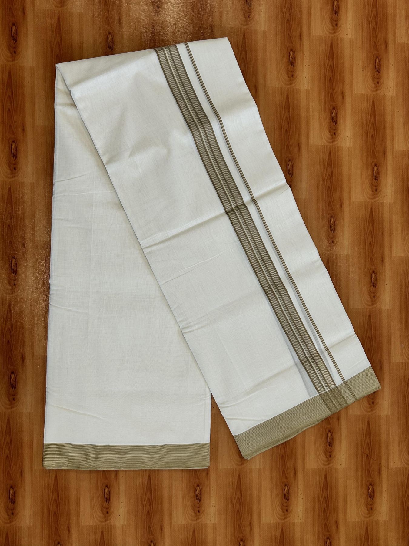 Double Off White (Unbleached) Mundu/Dhoti - 25% Discount!! KaithariKada Handloom Unakkupaav - Kerala Handloom - 100% Pure Cotton - 100x80 - 1.25 inch Walnut Brown & Cream Shaded Kara 4 meter (8.5 muzham) - 18 KK5436 REA