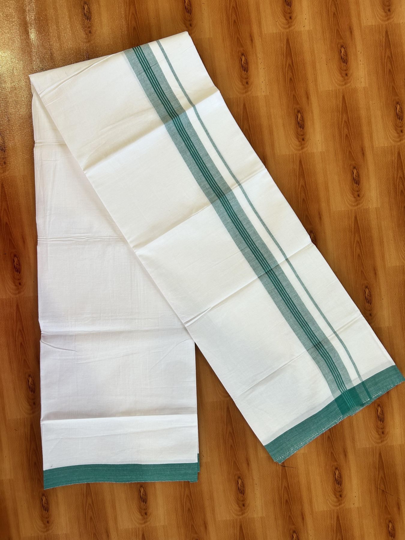 Single Pure White Mundu/Dhoti - KaithariKada Balaramapuram Pure Cotton - 70x30 - 1.25 Inch Light Green Shaded Striped Kara 1.90 mtr (4 muzham) - 28 KK5418 PMC