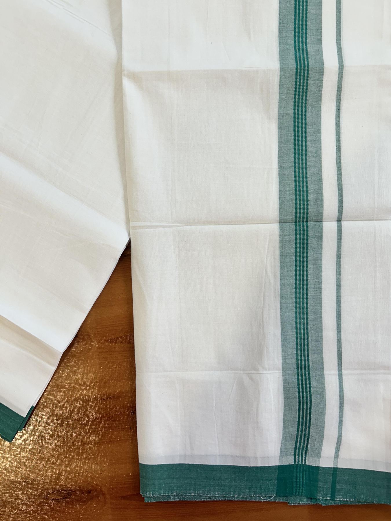 Single Pure White Mundu/Dhoti - KaithariKada Balaramapuram Pure Cotton - 70x30 - 1.25 Inch Light Green Shaded Striped Kara 1.90 mtr (4 muzham) - 28 KK5418 PMC
