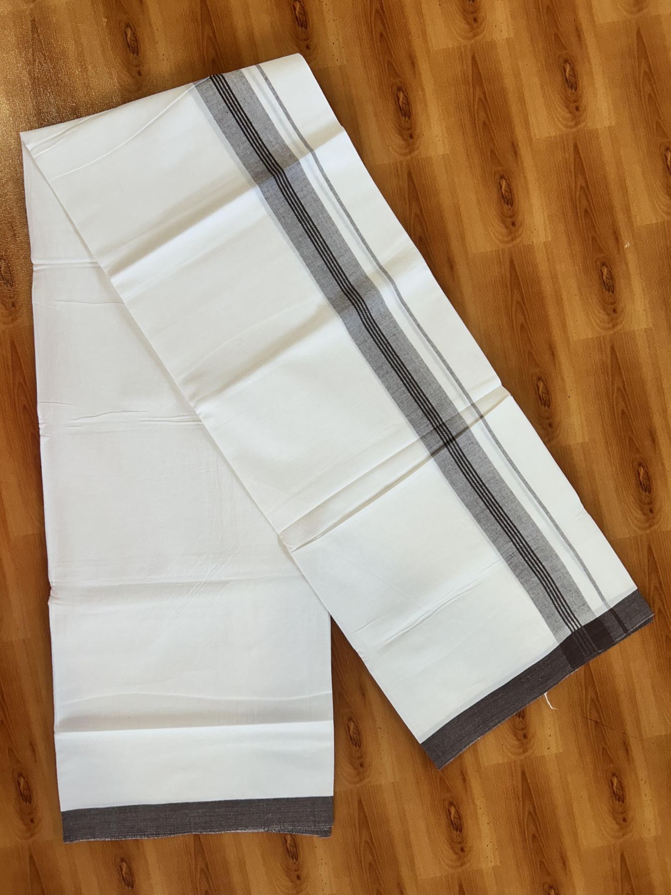 Single Pure White Mundu/Dhoti - KaithariKada Balaramapuram Pure Cotton - 70x30 - 1.25 Inch Brown Shaded Striped Kara 1.90 mtr (4 muzham) - 29 KK5418 PMC