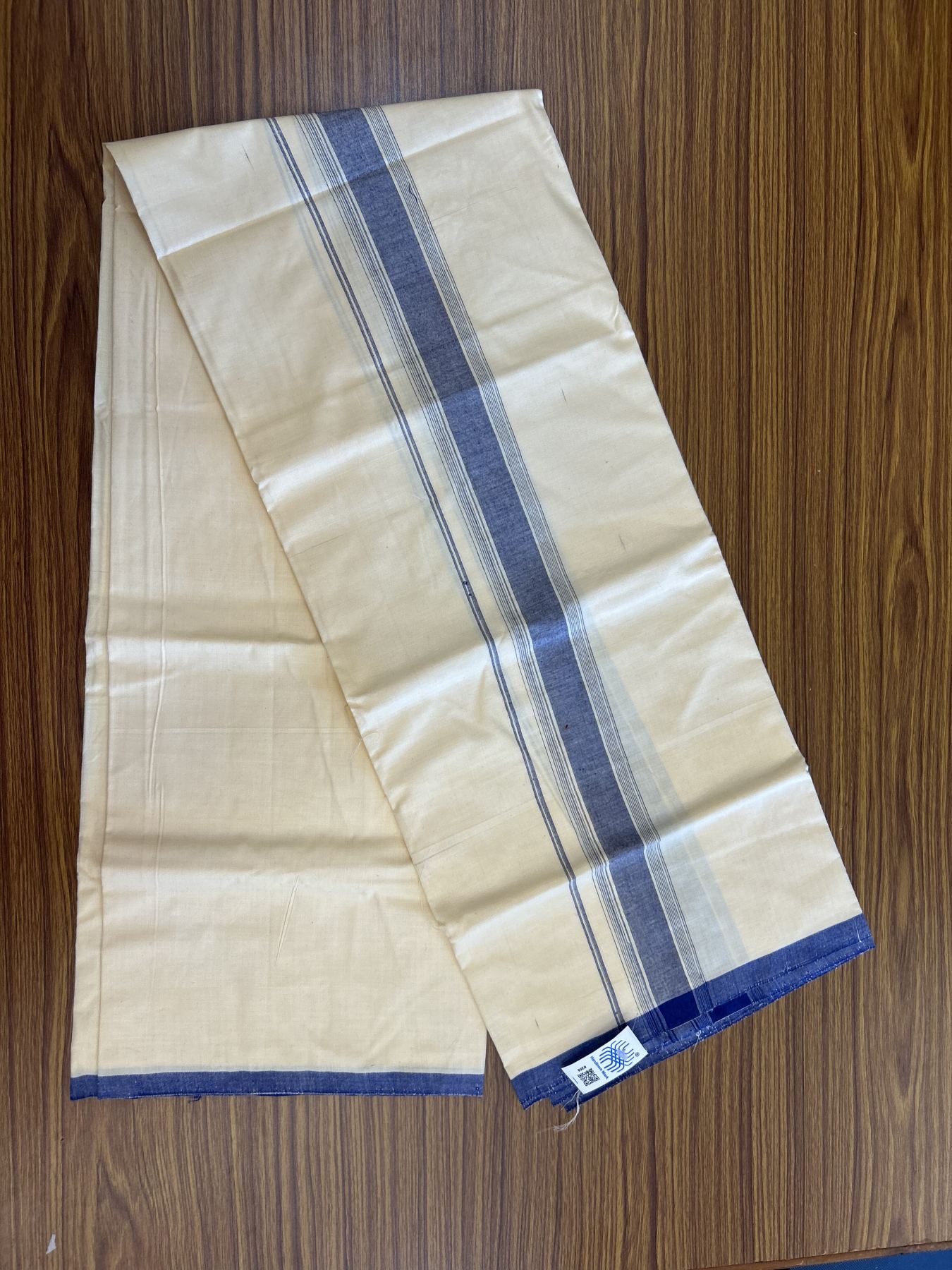 Kannur Kavi Dhoti - KaithariKada Balaramapuram Handloom Single Mundu/Dhoti - 100% Pure Cotton 2/80x2/80s Thread - Kannur Light Yellow colour Body 1.75 inch Blue Striped Kara - 38 KK8046 KAL
