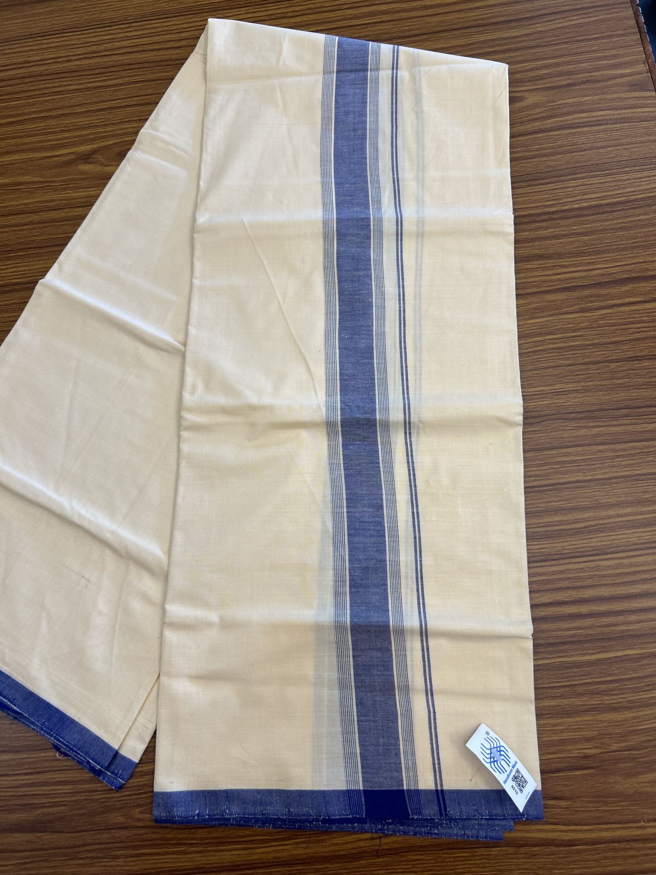 Kannur Kavi Dhoti - KaithariKada Balaramapuram Handloom Single Mundu/Dhoti - 100% Pure Cotton 2/80x2/80s Thread - Kannur Light Yellow colour Body 1.75 inch Blue Striped Kara - 39 KK8046 KAL