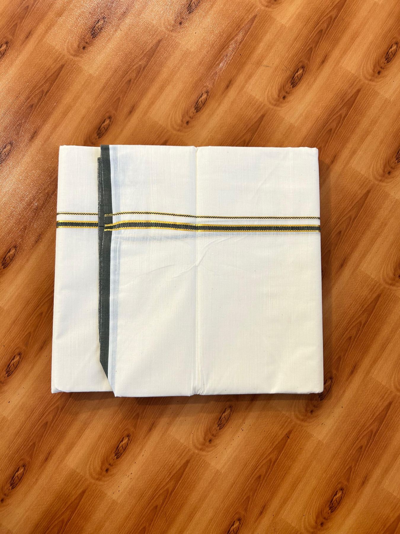 Double Off white (Unbleached) Mundu/Dhoti - 20% Discount! KaithariKada Pure Cotton  (80s) - 1 cm Gold Kasav Olive Green Kara 4 mtr (8.5 muzham) - 26 KK5479 GAN