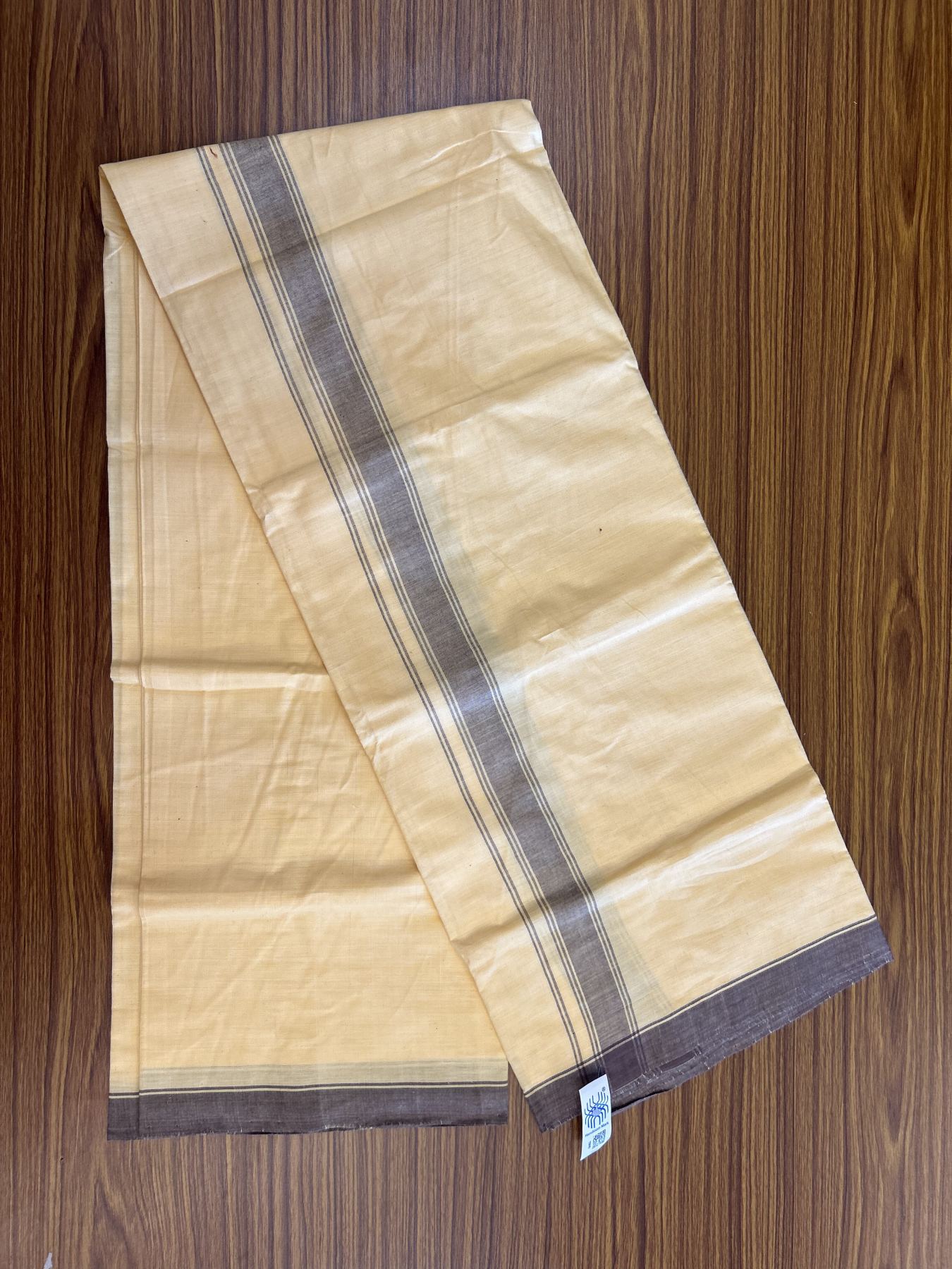 Kannur Kavi Dhoti - KaithariKada Balaramapuram Handloom Single Mundu/Dhoti - 100% Pure Cotton 2/60x40s Thread - Kannur Yellow colour Body 1.25 inch Brown Striped Kara - 46 KK8046 KAL