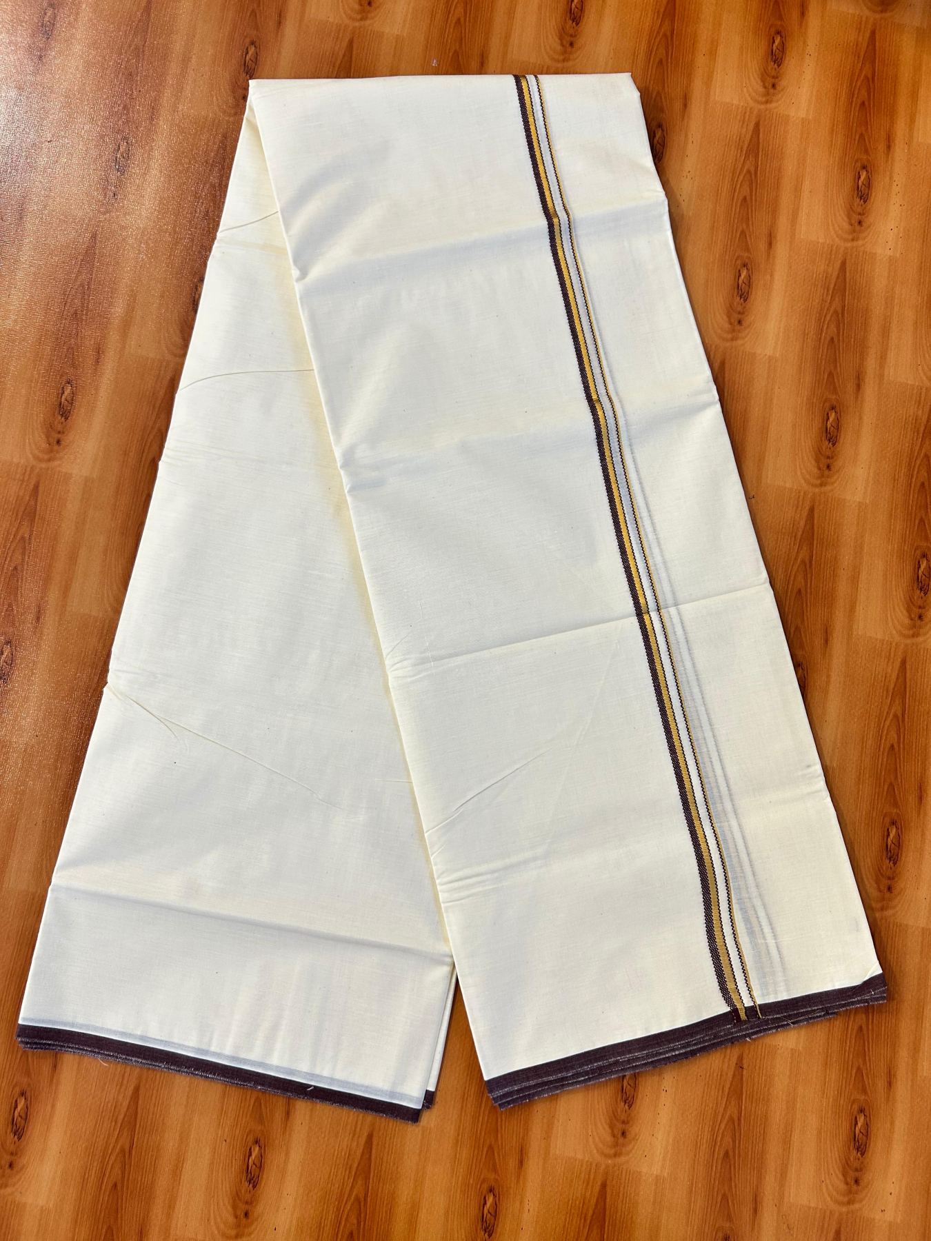 Double Off white (Unbleached) Mundu/Dhoti - 20% Discount! KaithariKada Pure Cotton  (80s) - 1 cm Gold Kasav Brown Kara 4 mtr (8.5 muzham) - 9 KK5479 GAN