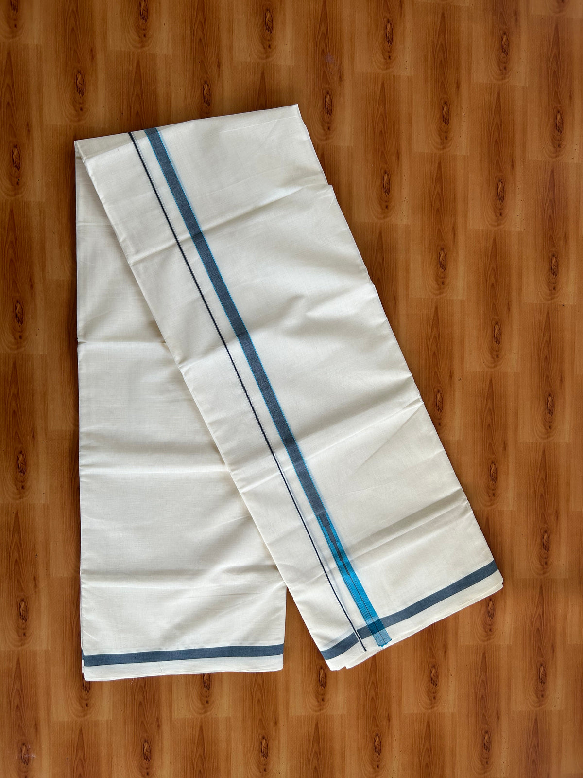 Double Off White (Unbleached) Mundu/Dhoti - 20% Discount!! KaithariKada Pulimood 100% Cotton 100X80 - 0.5 inch Puliyilakkara Silver Kasav Peakcock Blue & Cyan Blue Striped One Side Chutty Kara - 4 mtr (8.5 muzham) - 11 KK5548 VAS