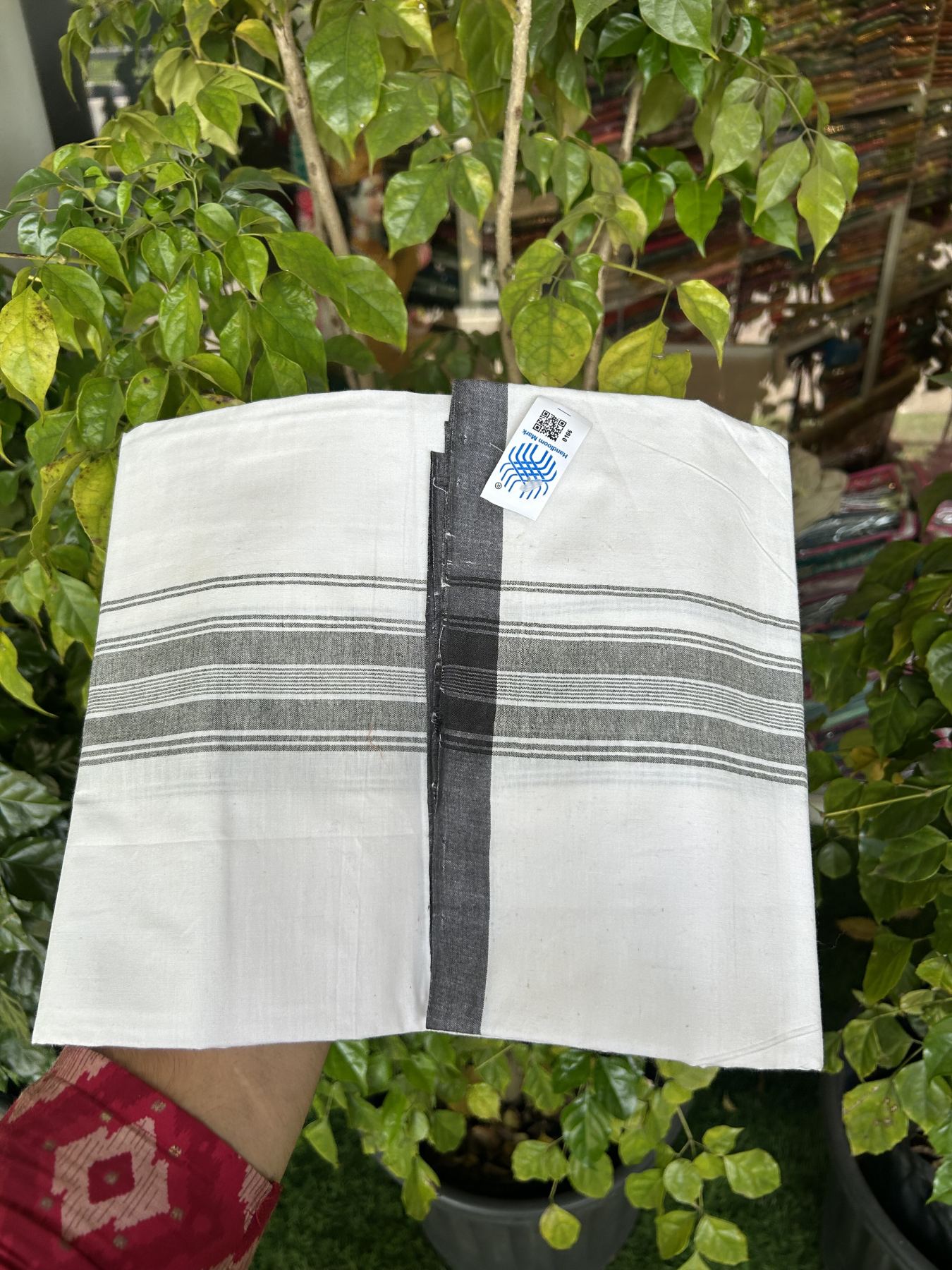 Kerala Handloom - Signature Kaitharikada - Government Sealed Hallmarked - 100% Pure Cotton 2/60X40s Thread - Light White Single Mundu / Dhoti - 2 inch Black Striped Kara - 5 KK8046 KAL