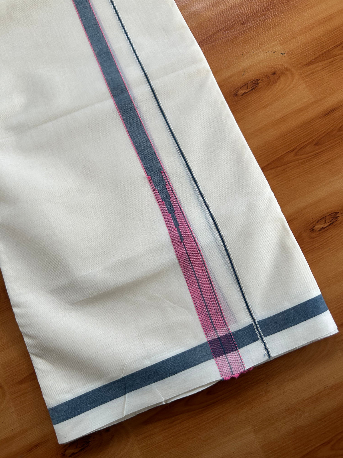Double Off White (Unbleached) Mundu/Dhoti - 20% Discount!! KaithariKada Pulimood 100% Cotton 100X80 - 0.75 inch Puliyilakkara Silver Kasav Peacock Blue & Pink Striped Chutty Kara - 4 mtr (8.5 muzham) - 16 KK5548 VAS