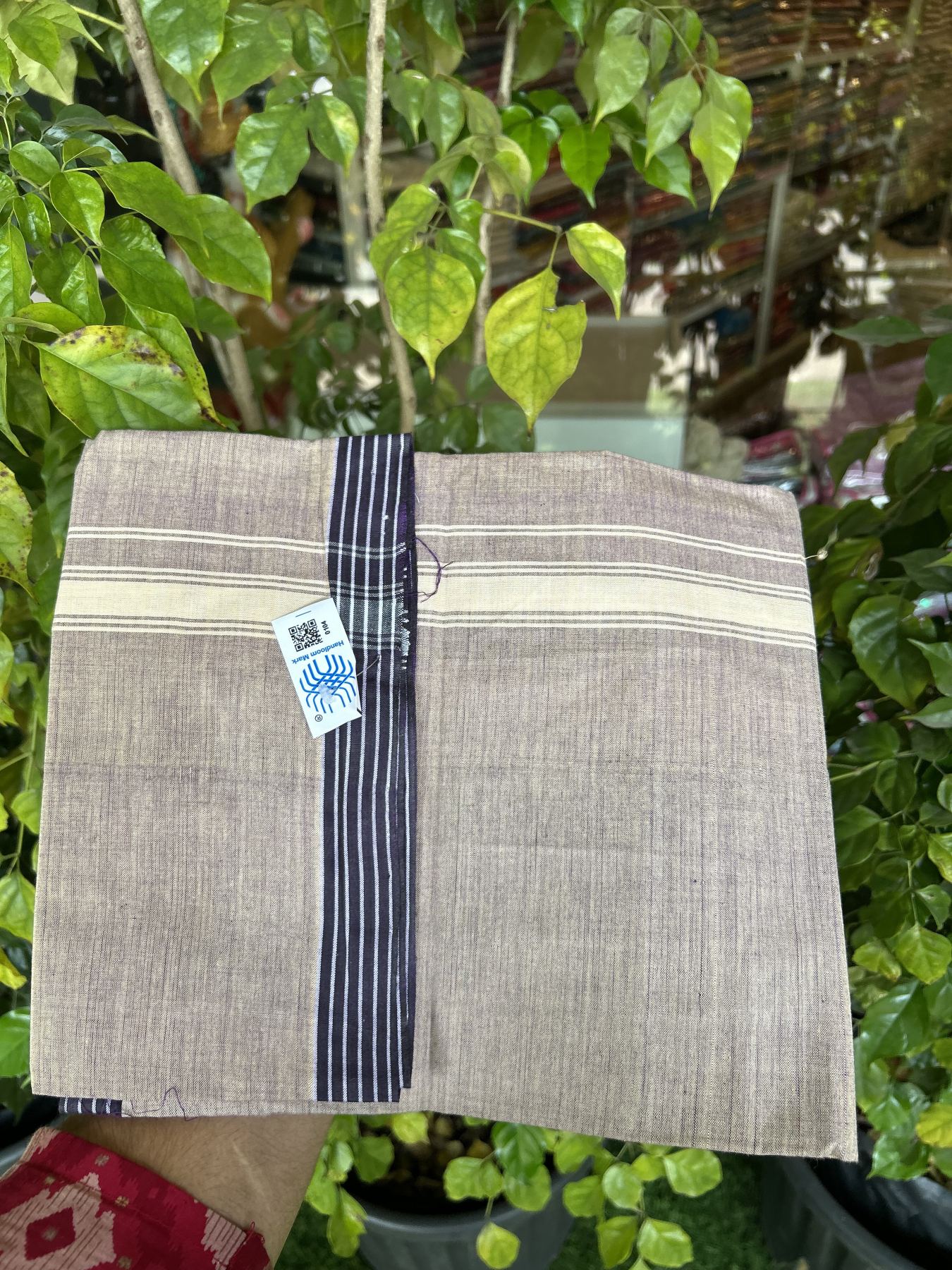 Kerala Handloom - Signature Kaitharikada - Government Sealed Hallmarked - 100% Pure Cotton 2/60x40s Thread - Single Mundu / Dhoti - 1 inch Lemon Cream Striped Kara with Purple Shaded colour Body - 22 KK8046 KAL