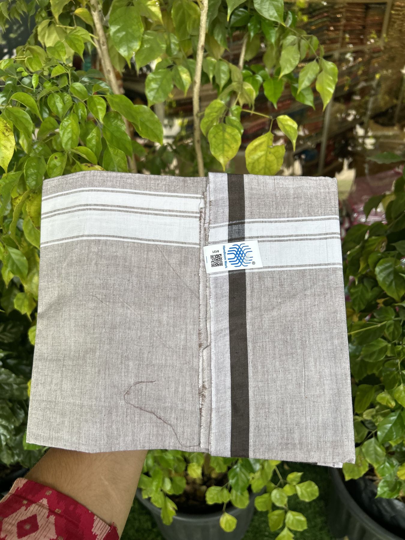 Kerala Handloom - Signature Kaitharikada - Government Sealed Hallmarked - 100% Pure Cotton 2/60x40s Thread - Single Mundu / Dhoti - 2 inch White Striped Kara with Light Copper Rose colour Body - 19 KK8046 KAL