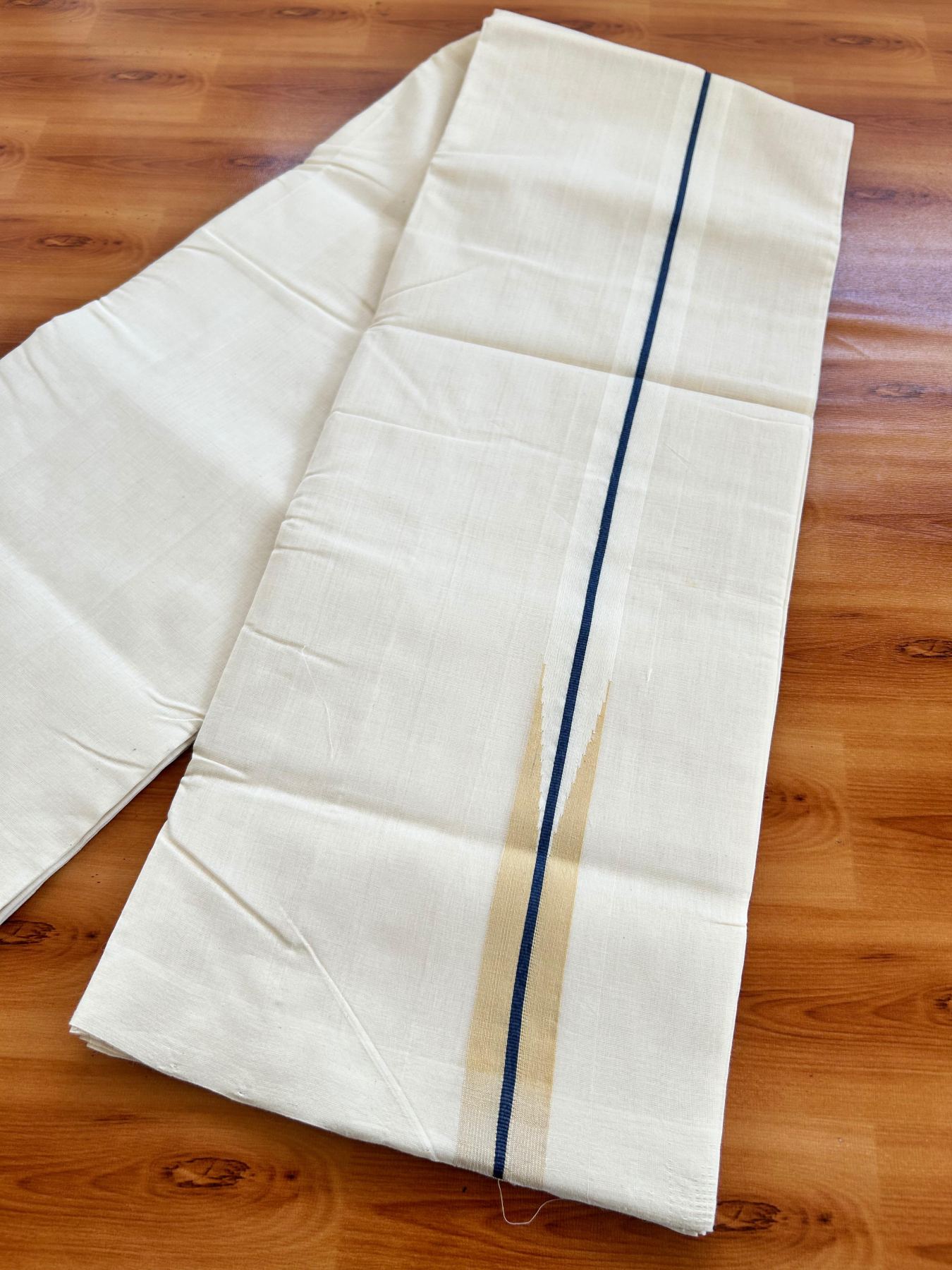 Short Dhoti Special! Double Off White Dhoti - 25% Discount! KaithariKada Kerala Handloom Unakkupaav - 100% Pure Cotton 100x80 - 46 inches Height - 1.25 inch Ash Blue & Cream Puliyilakkara Chutty 3.60 mtr (8 muzham) - 3 KK5498 REA