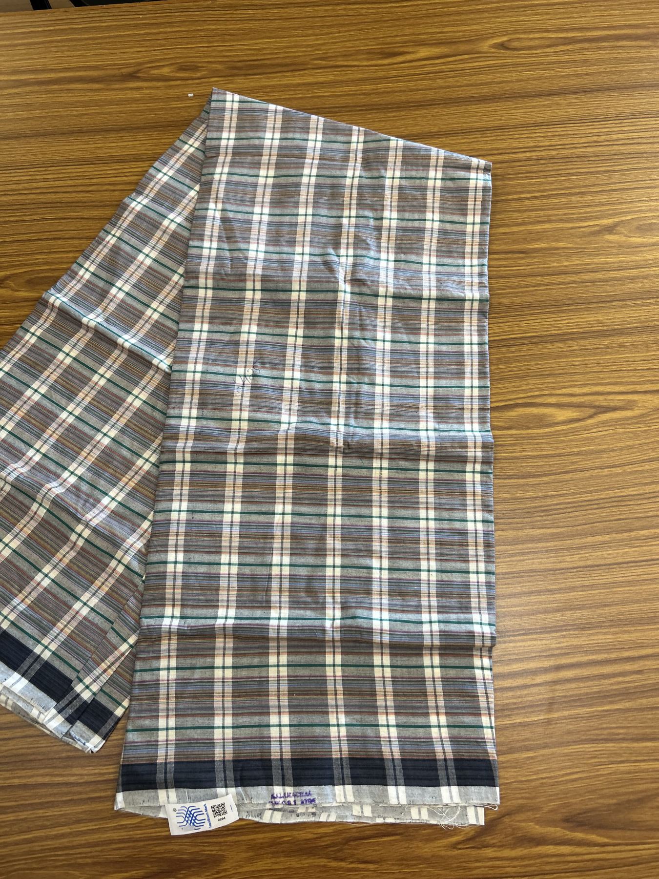 Kerala Handloom - Signature Kaitharikada - 100% Pure Cotton - 2/60X40s Twisted Thread - Handloom Single Mundu/Dhoti - Green & Multi colour check Body  - 2.22 mtr - 68 KK8046 KAL