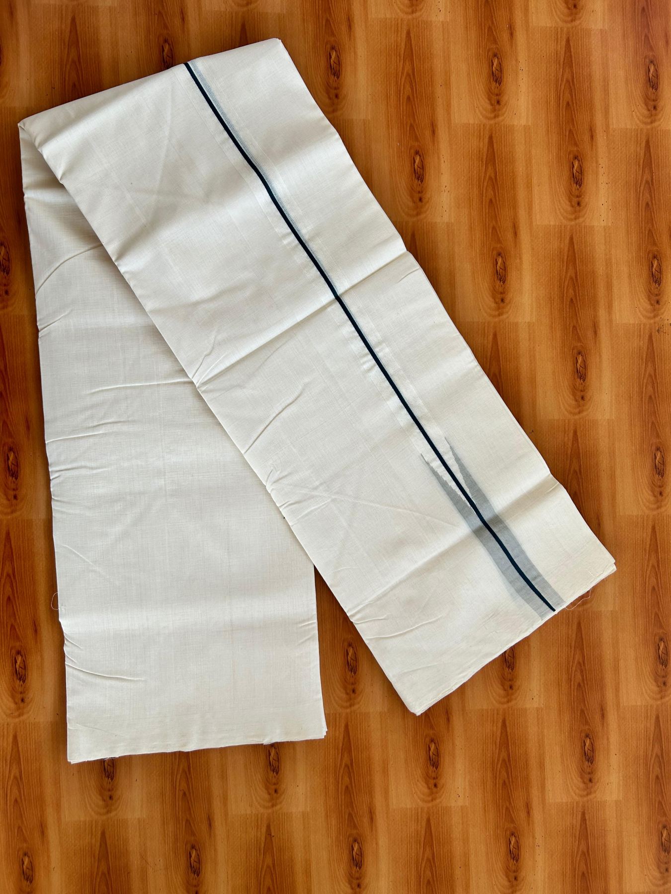 Short Dhoti Special! Double Off White Dhoti - 25% Discount! KaithariKada Kerala Handloom Unakkupaav - 100% Pure Cotton 100x80 - 46 inches Height - 1.25 inch Dark Green & Grey Puliyilakkara Chutty 3.60 mtr (8 muzham) - 4 KK5498 REA