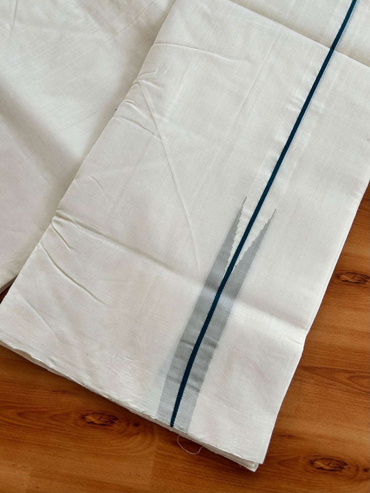 Short Dhoti Special! Double Off White Dhoti - 25% Discount! KaithariKada Kerala Handloom Unakkupaav - 100% Pure Cotton 100x80 - 46 inches Height - 1.25 inch Dark Green & Grey Puliyilakkara Chutty 3.60 mtr (8 muzham) - 4 KK5498 REA