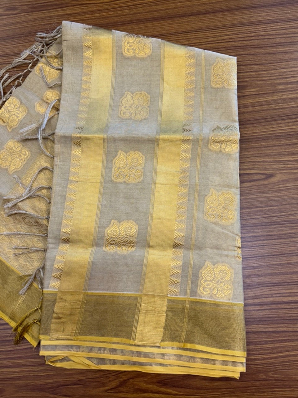39% Discount! Kaitharikada Kerala Saree for Women 100% Pure Cotton - Kasavu Tissue - Gold Kasavu DESIGN WITH KUNJALAM Kara - 4 KK7156 PMC