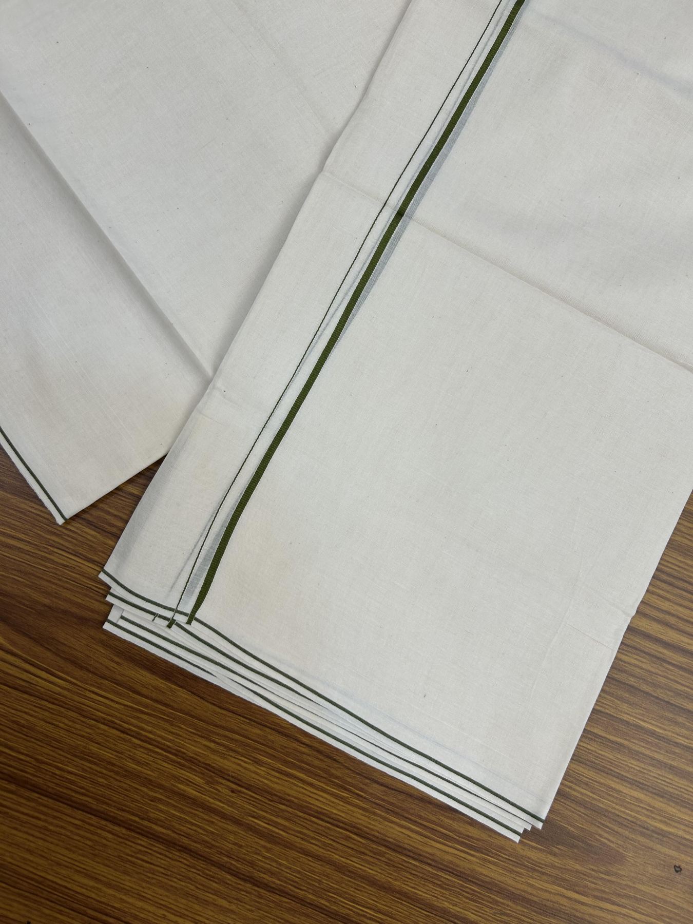 20% Discount! KaithariKada Balaramapuram 100% Cotton Double Off white - (Unbleached) - Mundu/Dhoti - 100x80 - 0.3 cm Olive Green Thin Kara 4 mtr (8.5 muzham) - 59 KK5357 VAS