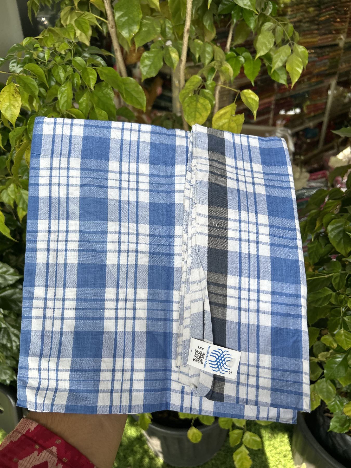 Kerala Handloom - Signature Kaitharikada - Government Sealed Hallmarked - 100% Pure Cotton - 2/60X40s Twisted Thread - Handloom Single Mundu/Dhoti - Blue Check Body  - 2.16 mtr - 54 KK8046 KAL