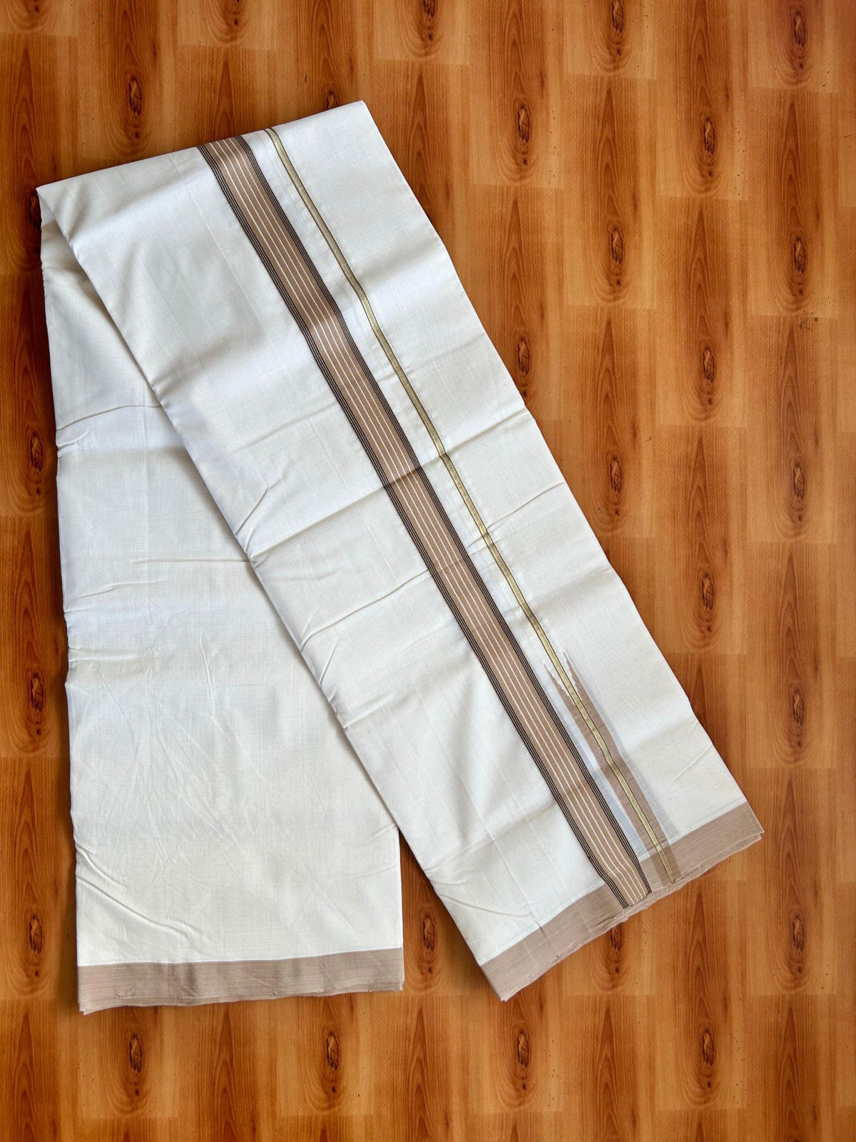 Double Off White (Unbleached) Mundu/Dhoti - 25% Discount!! KaithariKada Handloom Unakkupaav - 100% Pure Cotton - 100x80 - 1.25 inch Pure Jerry Gold Kasav Light Brown & Black Stripes Chutty Kara 3.80 mtr (8 muzham) - 13 KK5498 REA