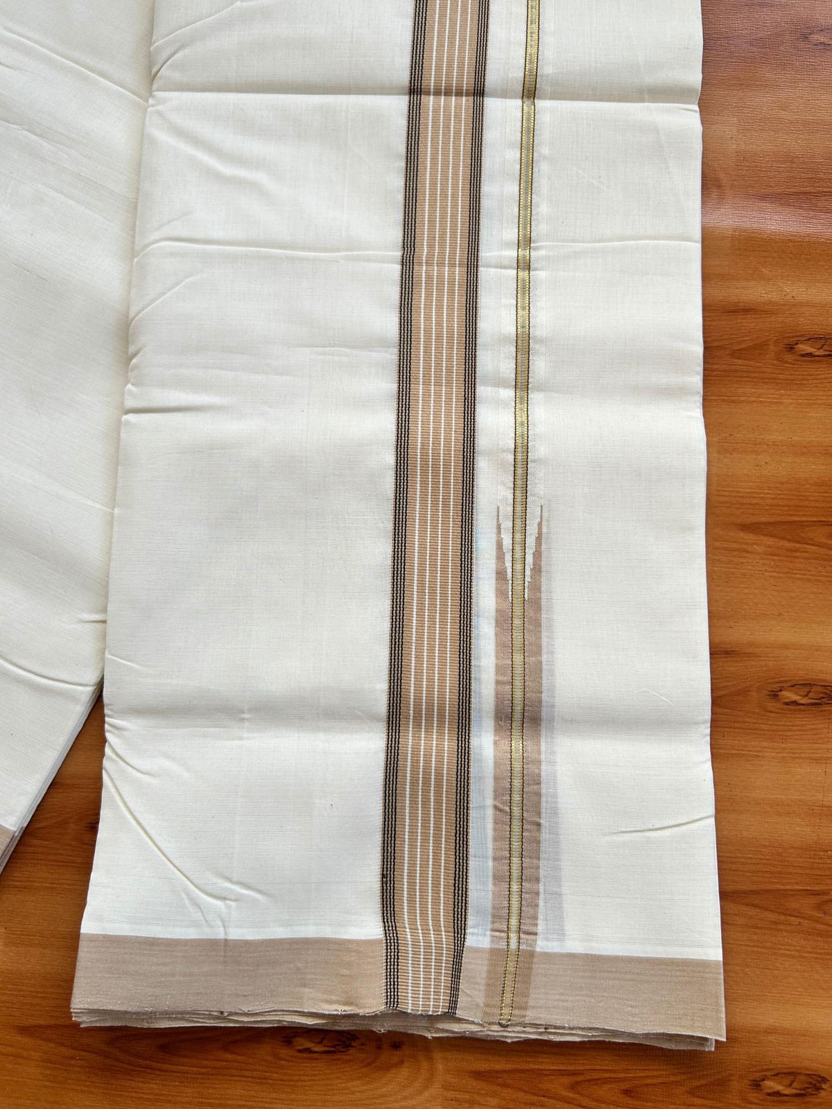Double Off White (Unbleached) Mundu/Dhoti - 25% Discount!! KaithariKada Handloom Unakkupaav - 100% Pure Cotton - 100x80 - 1.25 inch Pure Jerry Gold Kasav Light Brown & Black Stripes Chutty Kara 3.80 mtr (8 muzham) - 13 KK5498 REA