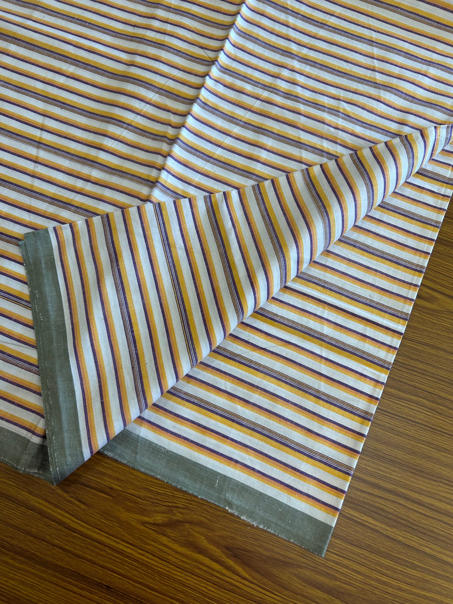 Handloom Bedsheet -  Pure Cotton - 10% Discount !! Kaitharikada - Yellow & Violet Striped Colour Body - 5 KK3000 KAL