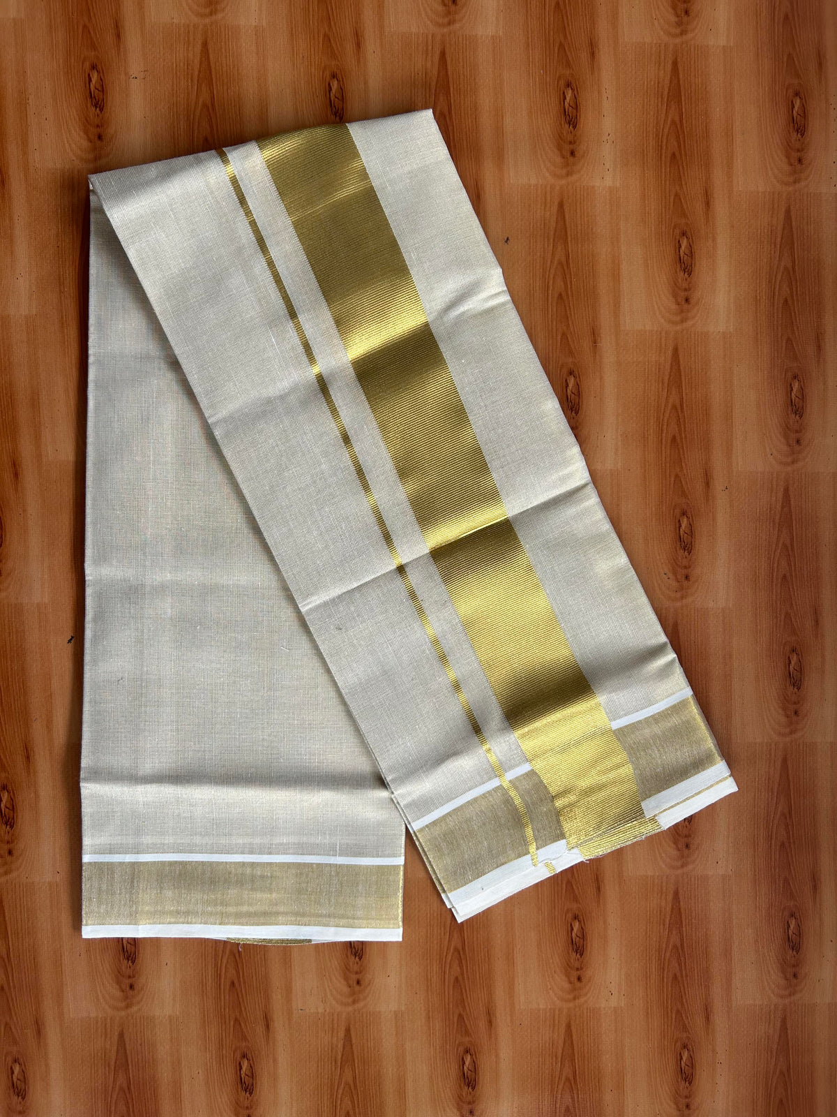 Neriyath Tissue - KaithariKada Pulomood - Mixed Cotton - 60s - 2 Inch Gold Kasav Kara With Tissue Body - 2 mtr (4 muzham) - 2 KK5550 GAN