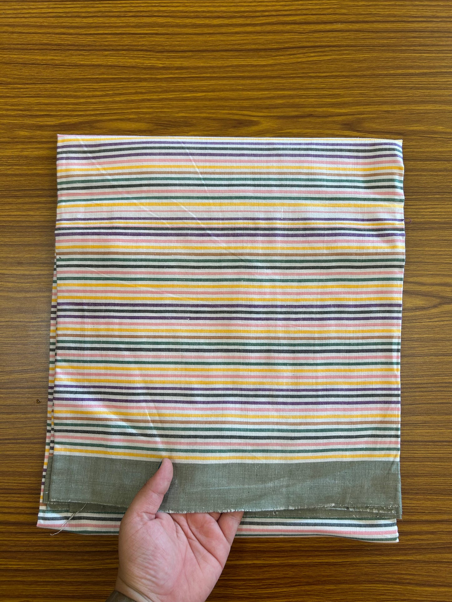 Handloom Bedsheet -  Pure Cotton - 10% Discount !! Kaitharikada - Multi Colour Striped Body - 6 KK3000 KAL