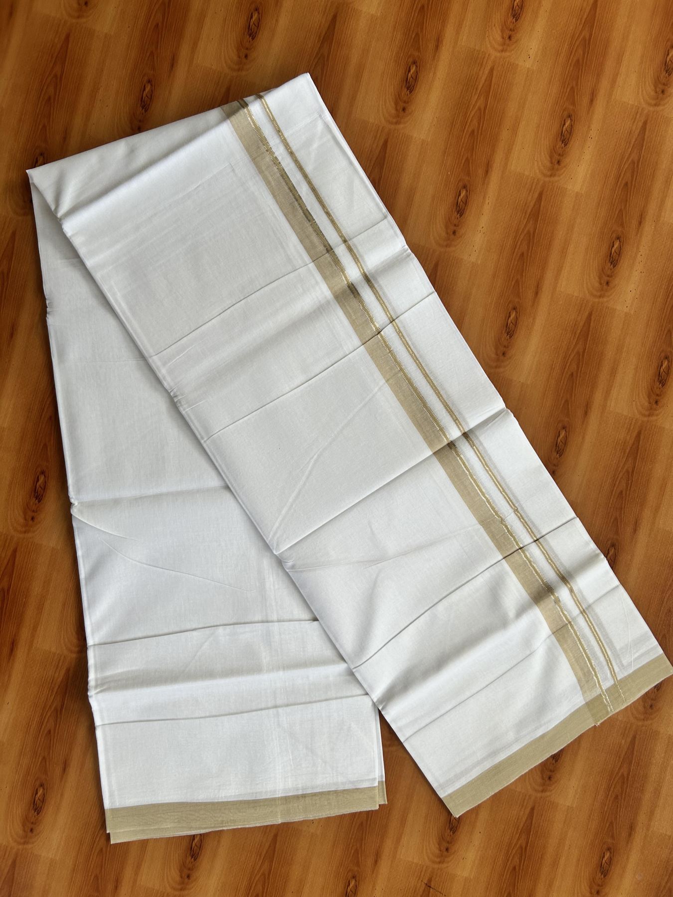 Double Pure White Mundu/Dothi - 20% Discount!! Kaitharikada Balaramapuram 100% Pure Cotton 100x80 - 0.75 inch Silver Kasav & Sand Brown Shaded Kara - 3.90 m (8 muzham) - 33 KK5437 VAS